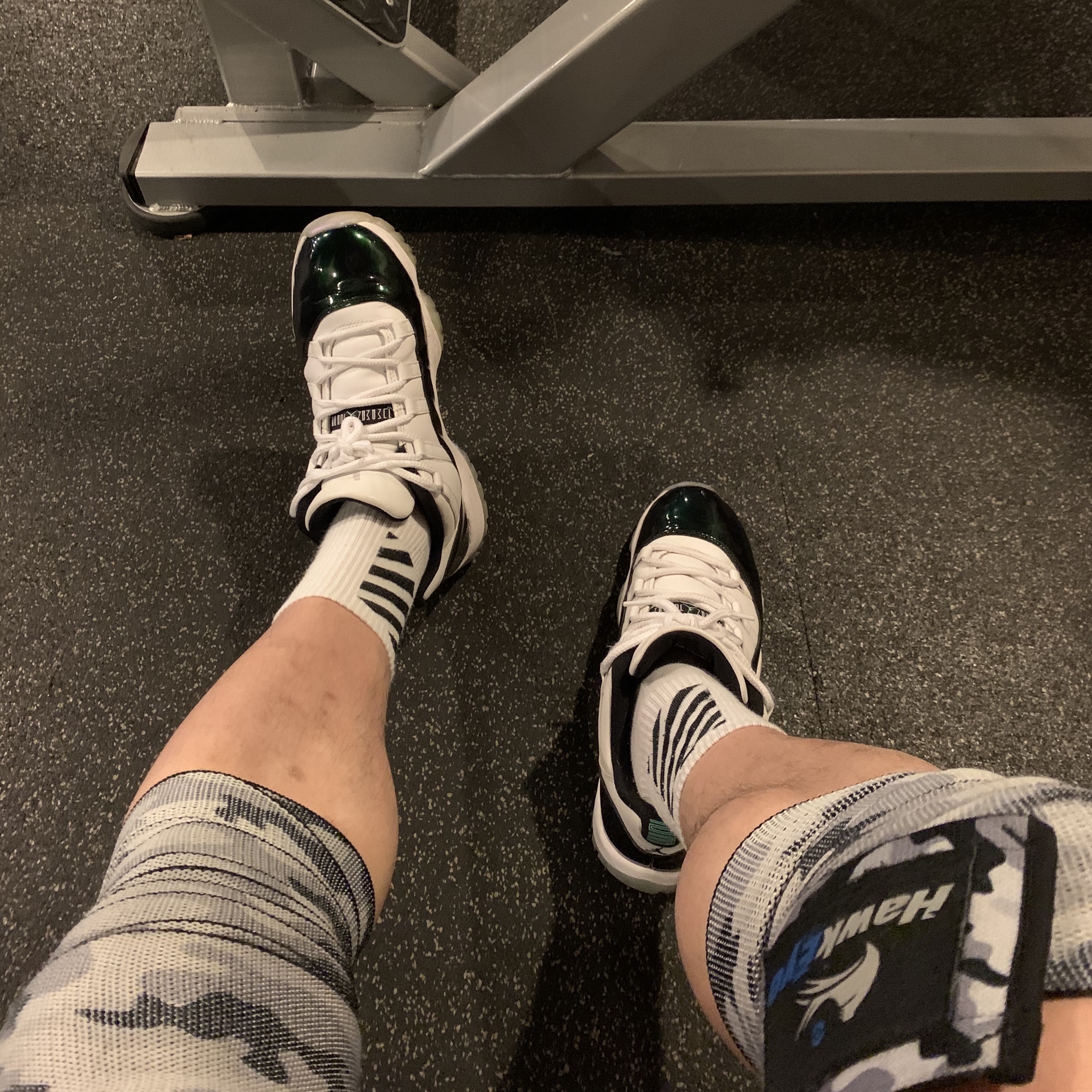 Jordan 11 Retro Low Concord, Jordan 11 Retro Low Iridescent 착용 스타일