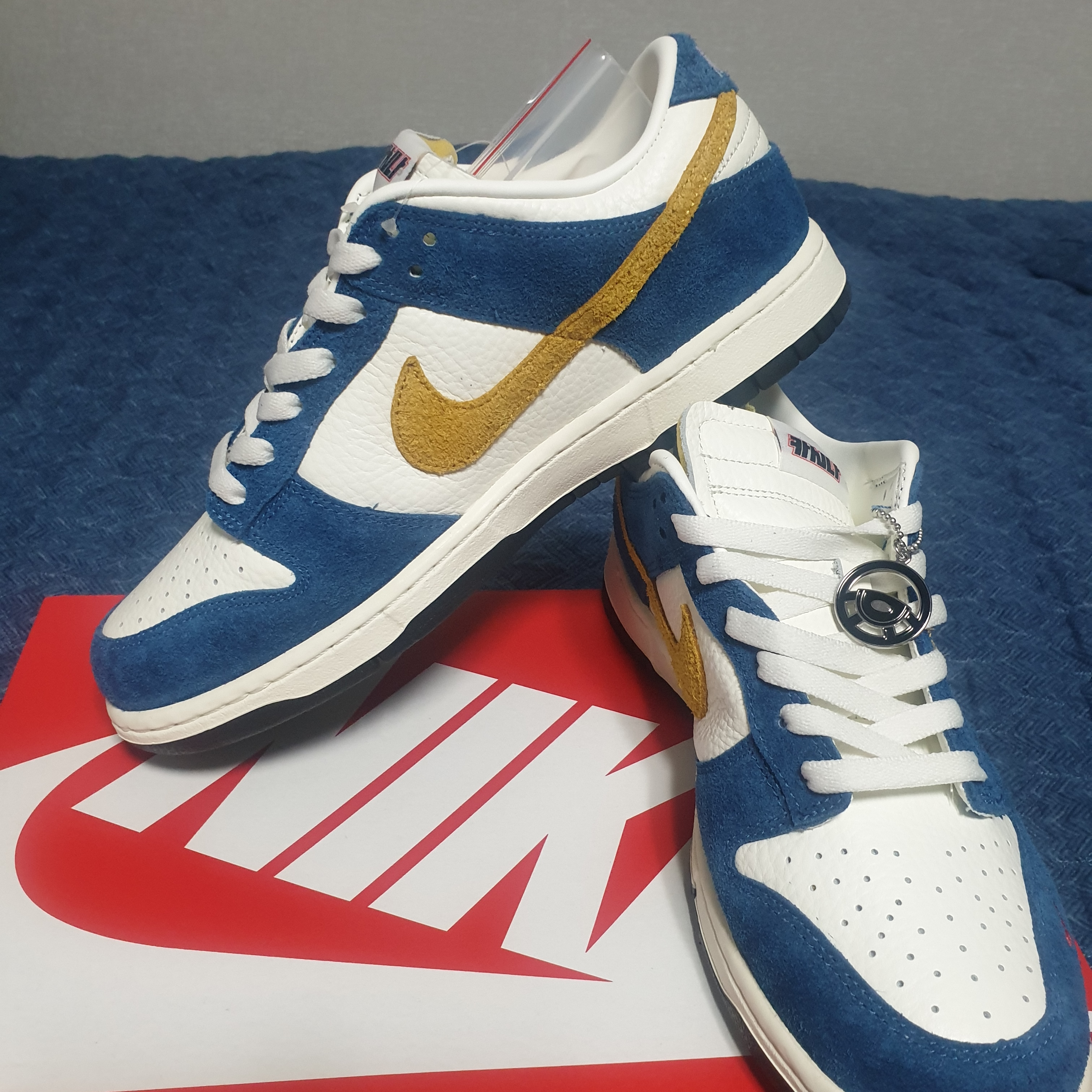 Nike x Kasina Dunk Low 80's Bus 착용 스타일