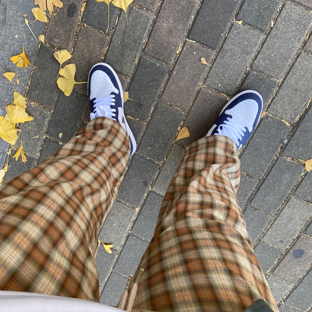 Jordan 1 Retro High OG CO.JP Midnight Navy 착용 스타일
