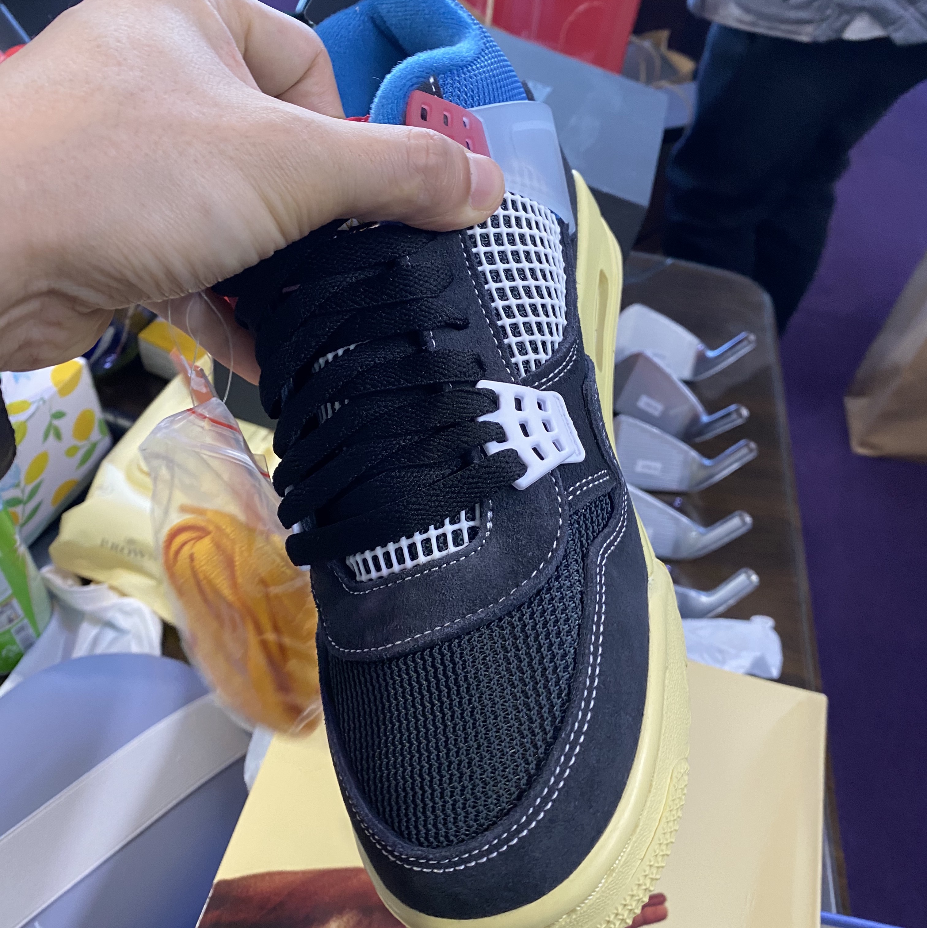 Jordan 4 x Union Retro Off Noir 착용 스타일