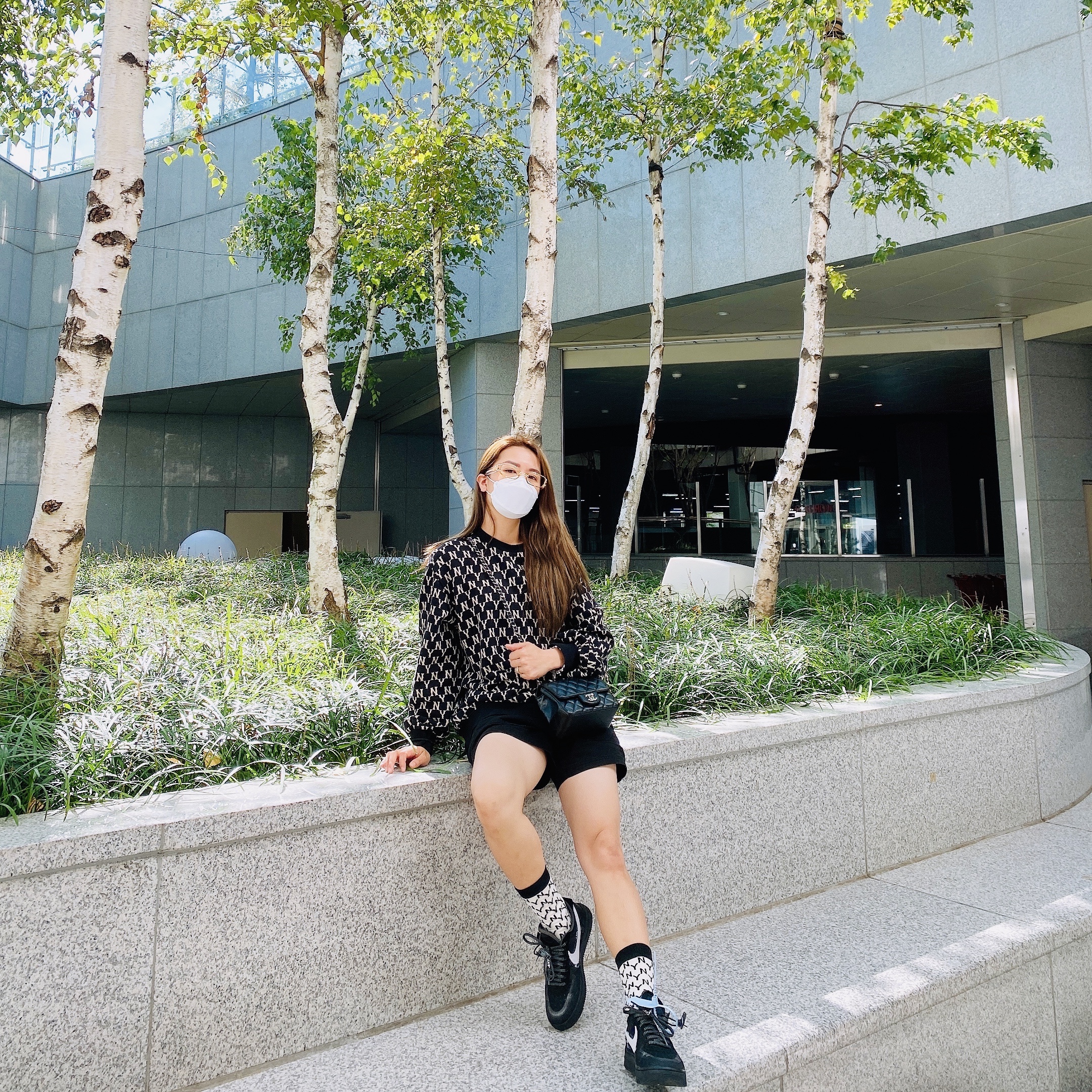 Nike x Off-White Air Force 1 Low Black White 착용 스타일