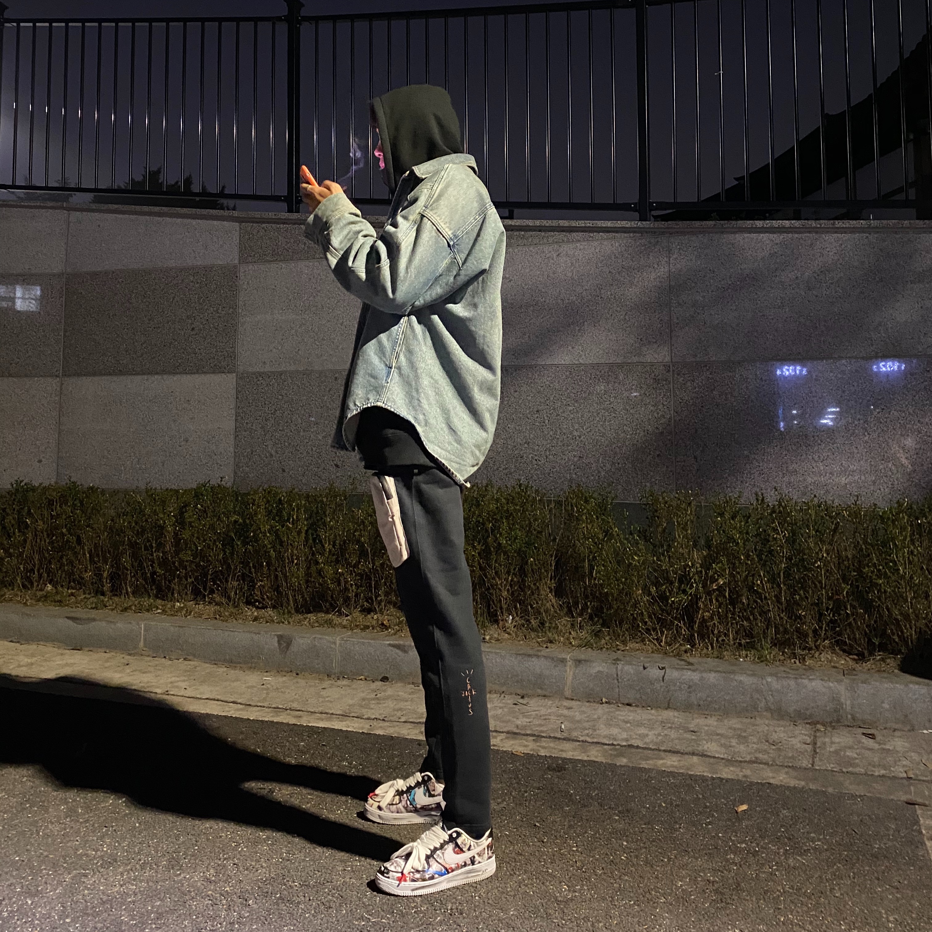 Nike x Peaceminusone Air Force 1 Low Para-Noise 착용 스타일