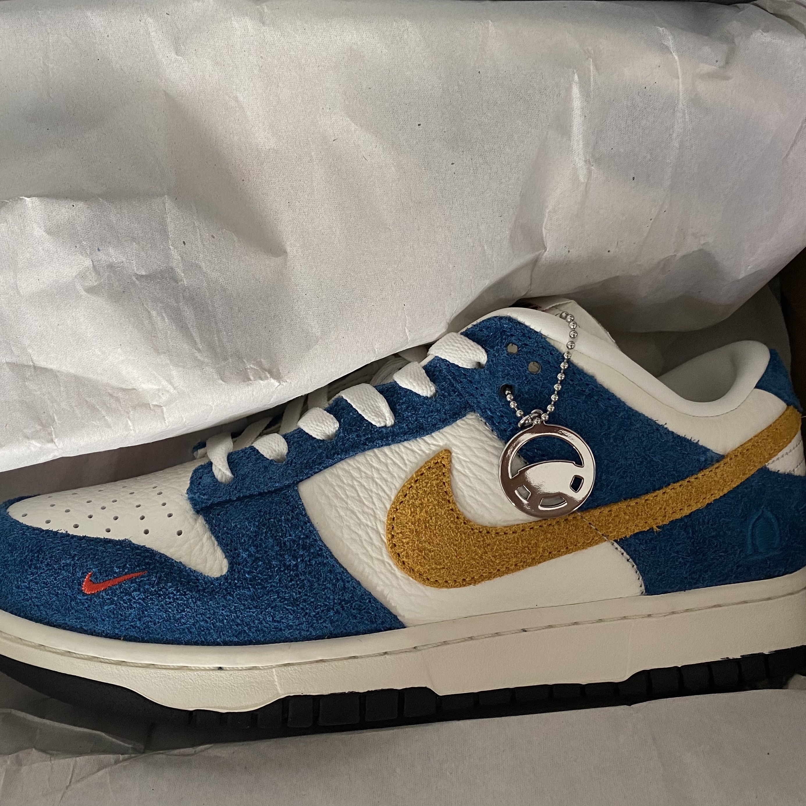 Nike x Kasina Dunk Low 80's Bus 착용 스타일