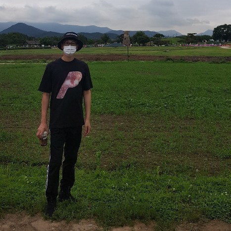 KREAM 프로필 이미지