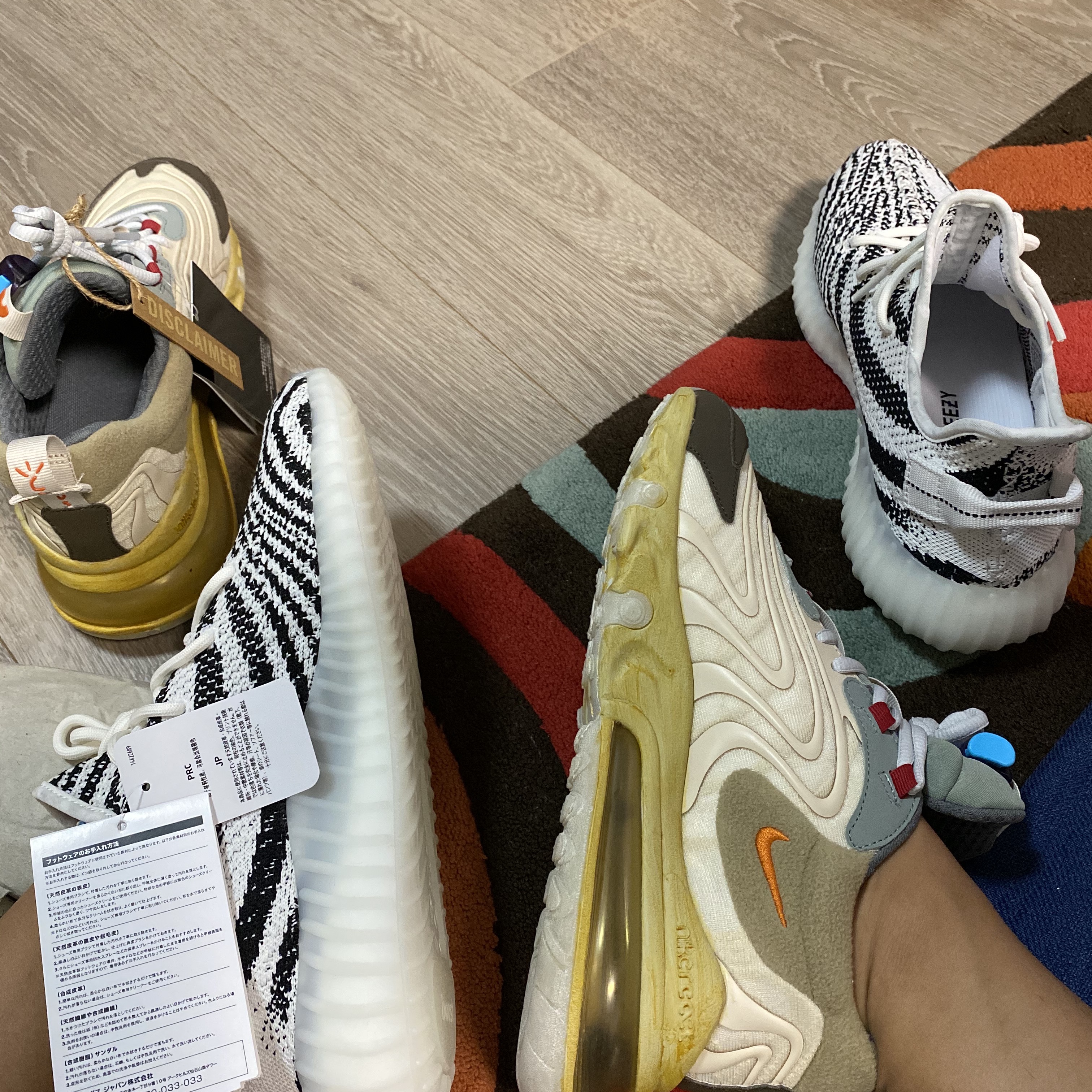 Nike x Travis Scott Air Max 270 React Cactus Trails, Adidas Yeezy Boost 350 V2 Zebra 2017/2019/2020 착용 스타일