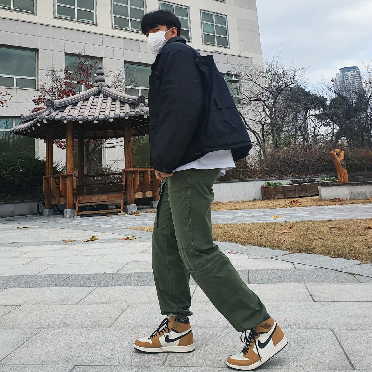 Jordan 1 Retro High Rookie of the Year 착용 스타일