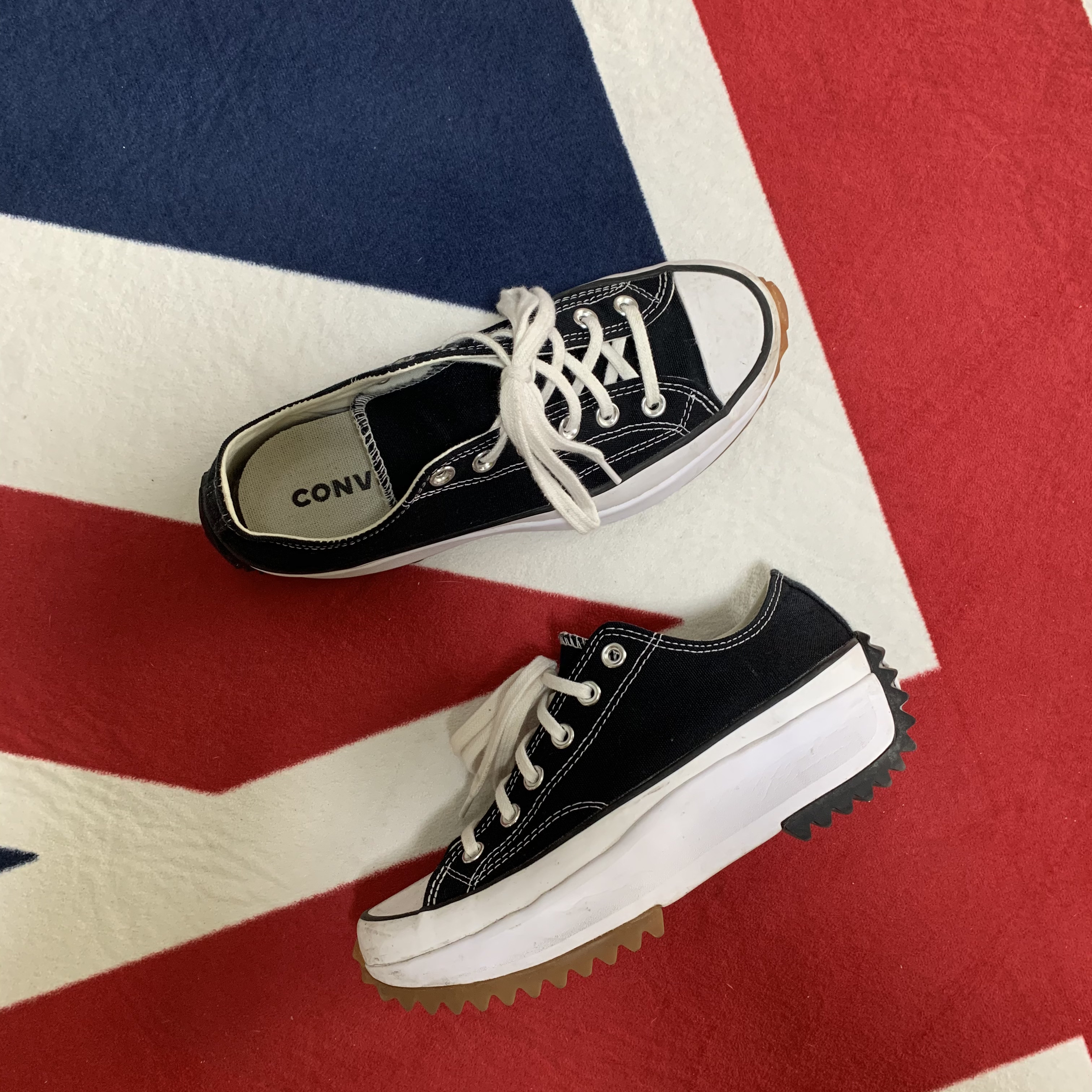 Converse Run Star Hike Low Black 착용 스타일