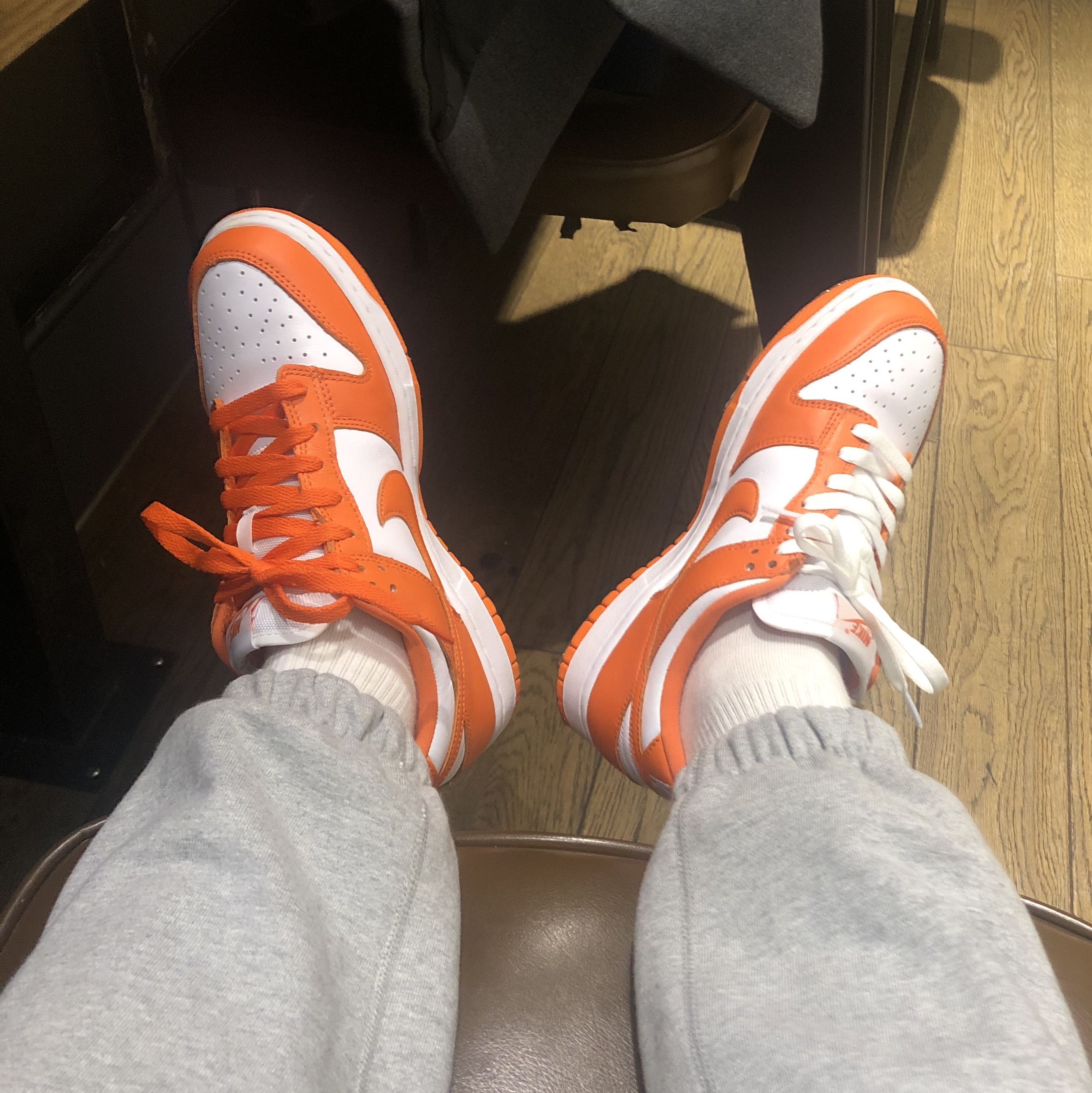 Nike Dunk Low SP Syracuse 2020 착용 스타일