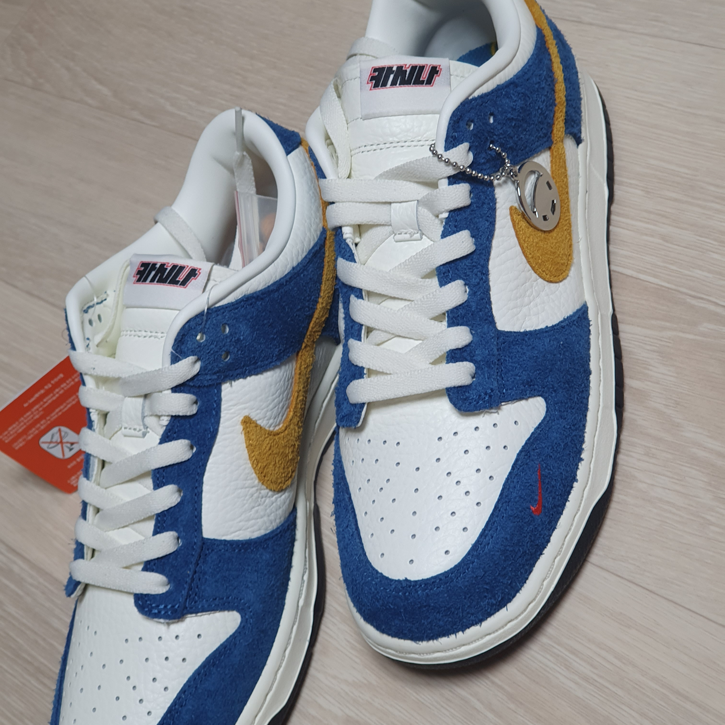 Nike x Kasina Dunk Low 80's Bus 착용 스타일 - 1