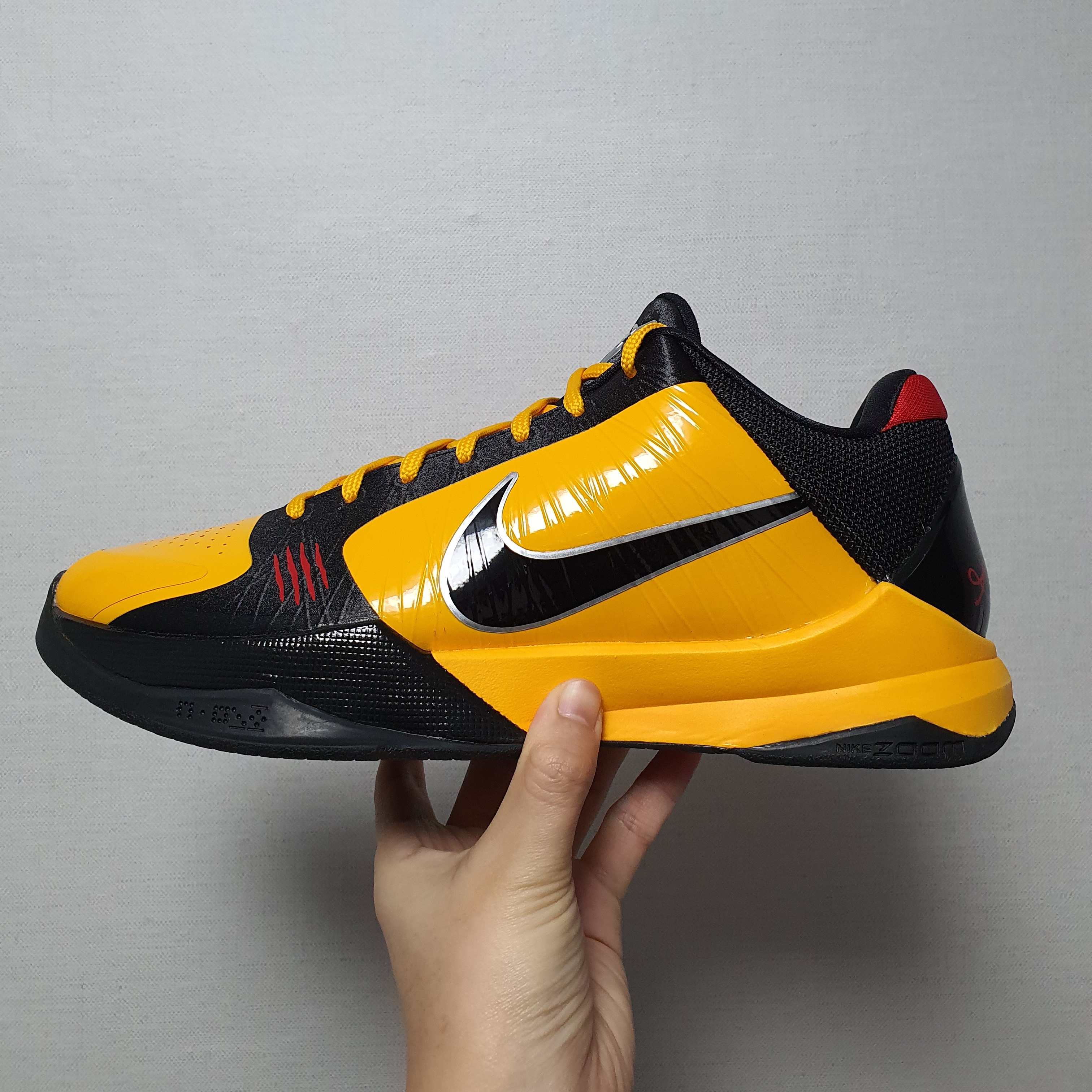 Nike Kobe 5 Protro Bruce Lee 착용 스타일