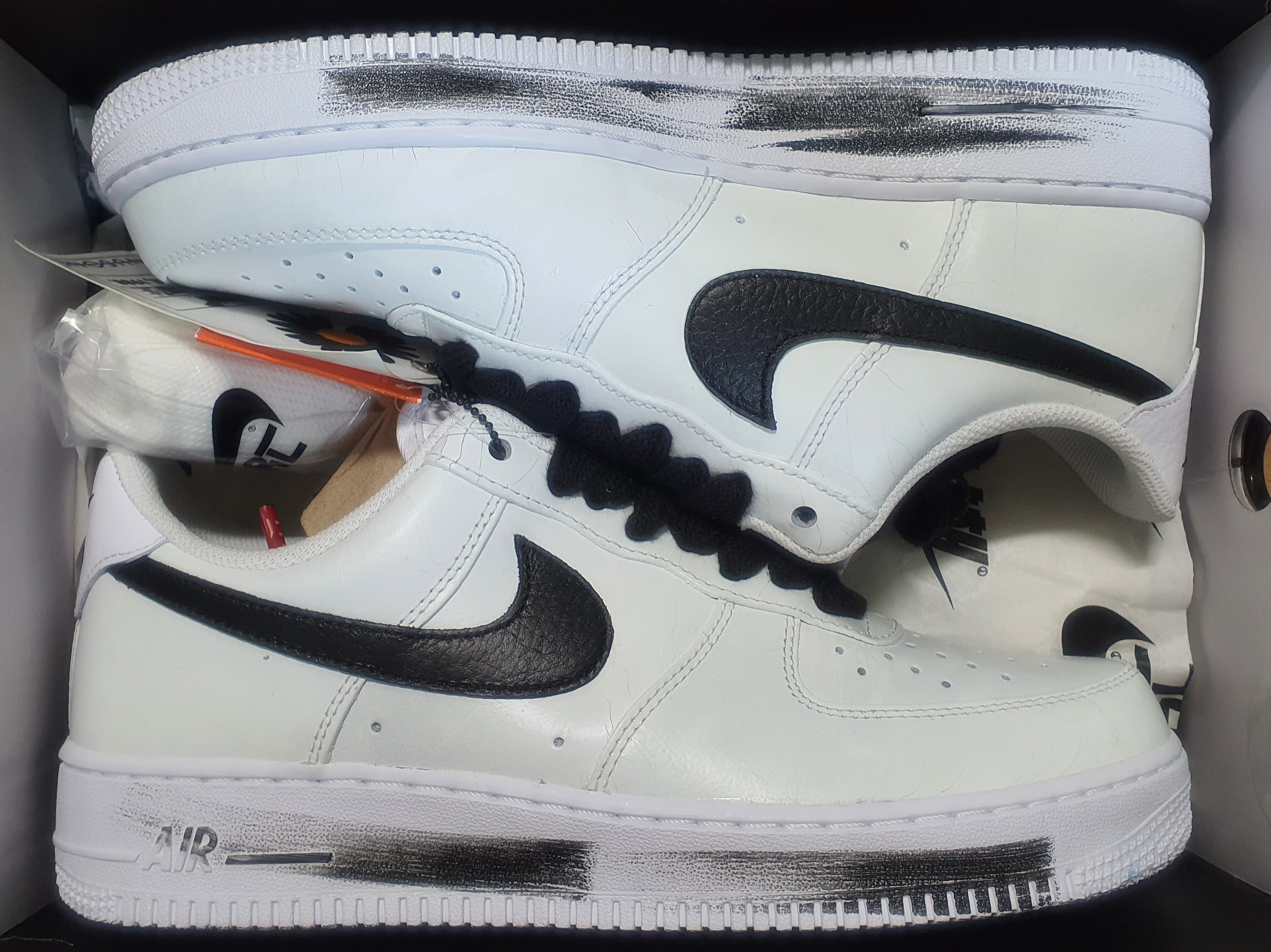Nike x Peaceminusone Air Force 1 Low Para-Noise 2.0 착용 스타일