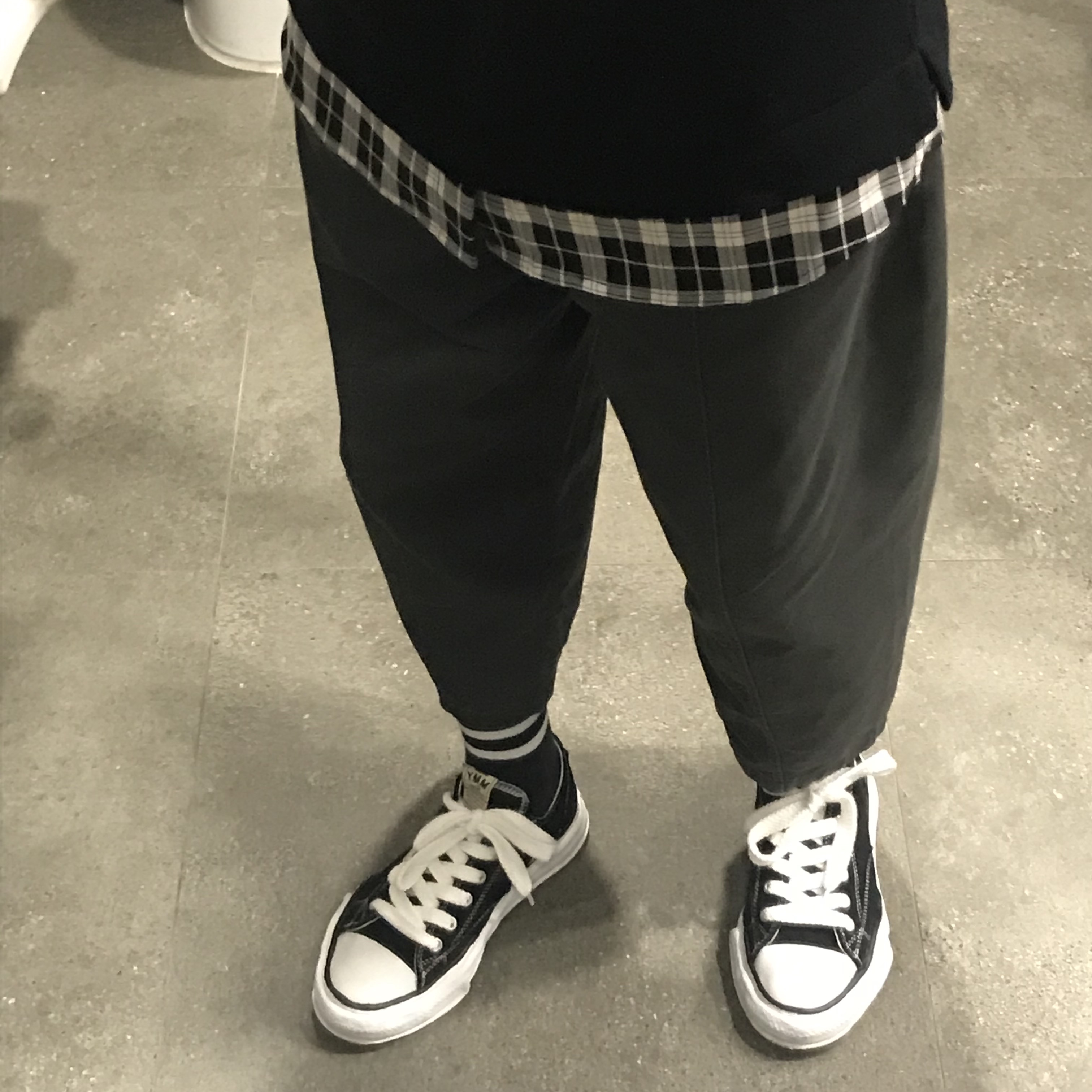 Maison Mihara Yasuhiro Peterson OG Sole Canvas Low Sneakers Black 착용 스타일 - 1