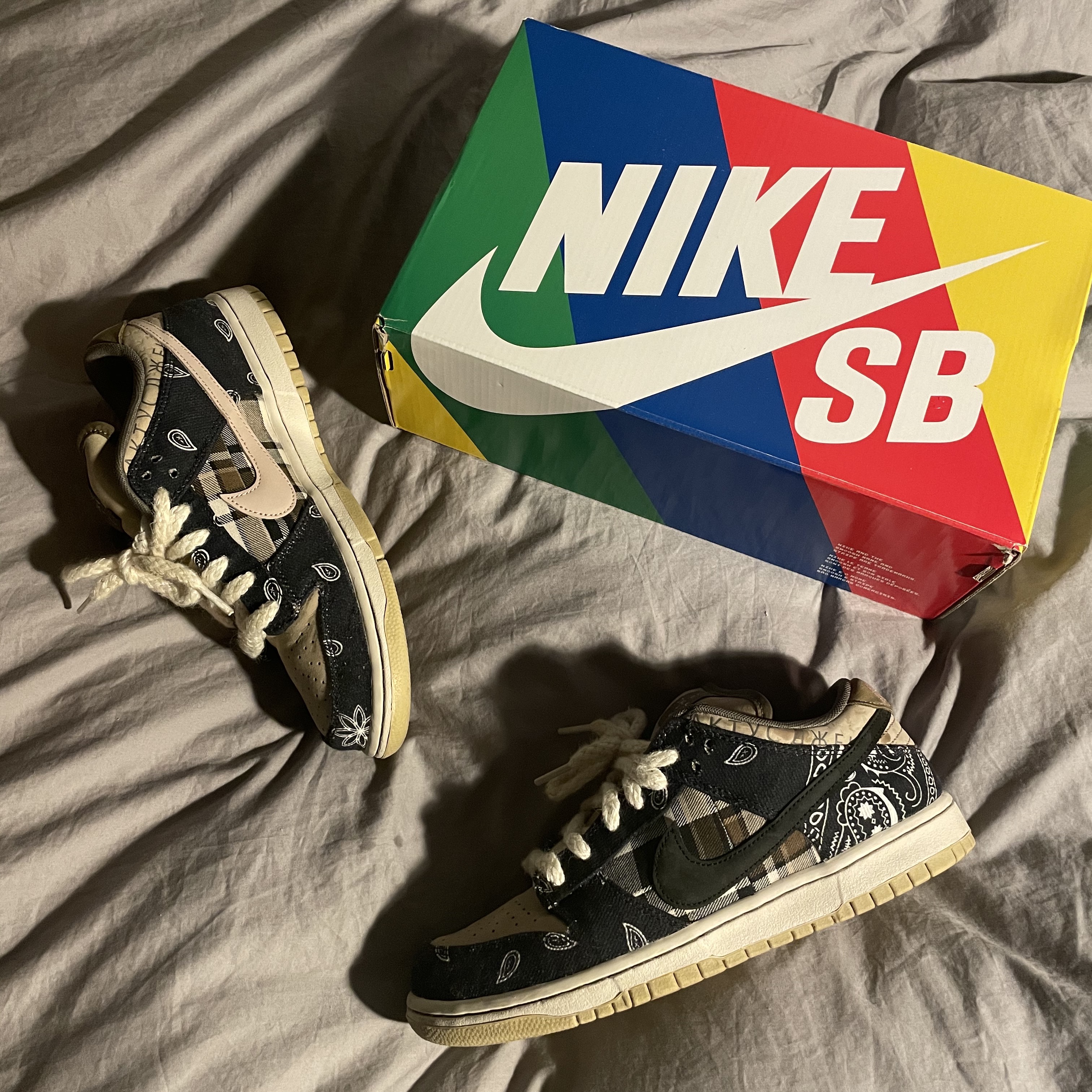 Nike x Travis Scott SB Dunk Low 착용 스타일
