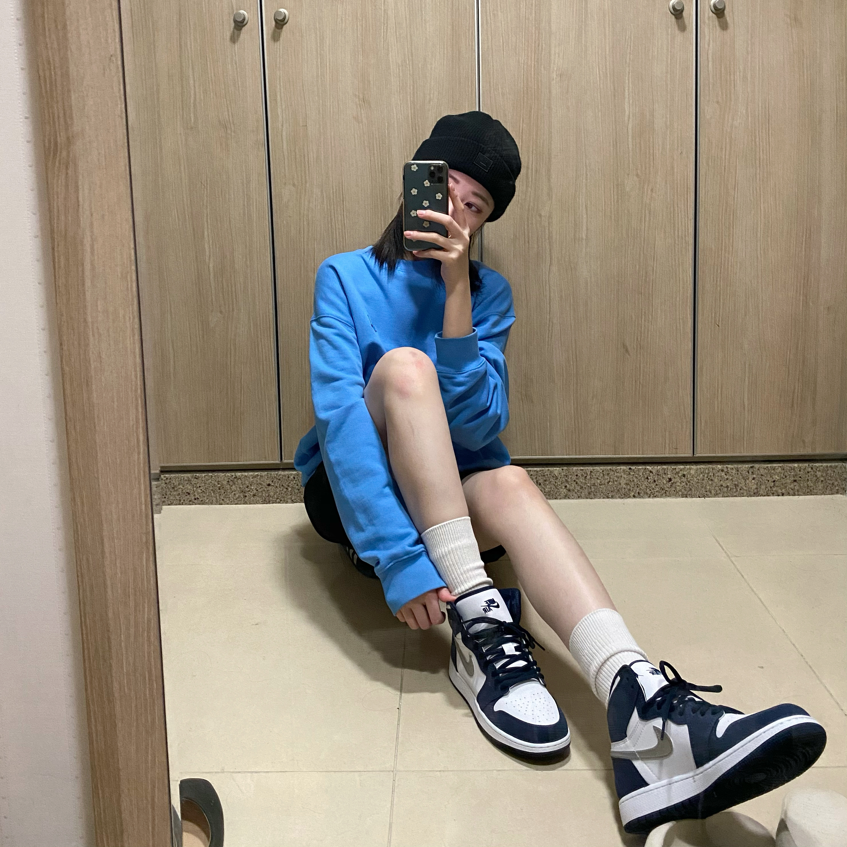 Jordan 1 Retro High OG CO.JP Midnight Navy, (GS) Jordan 1 Retro High OG CO.JP Midnight Navy 착용 스타일 - 3