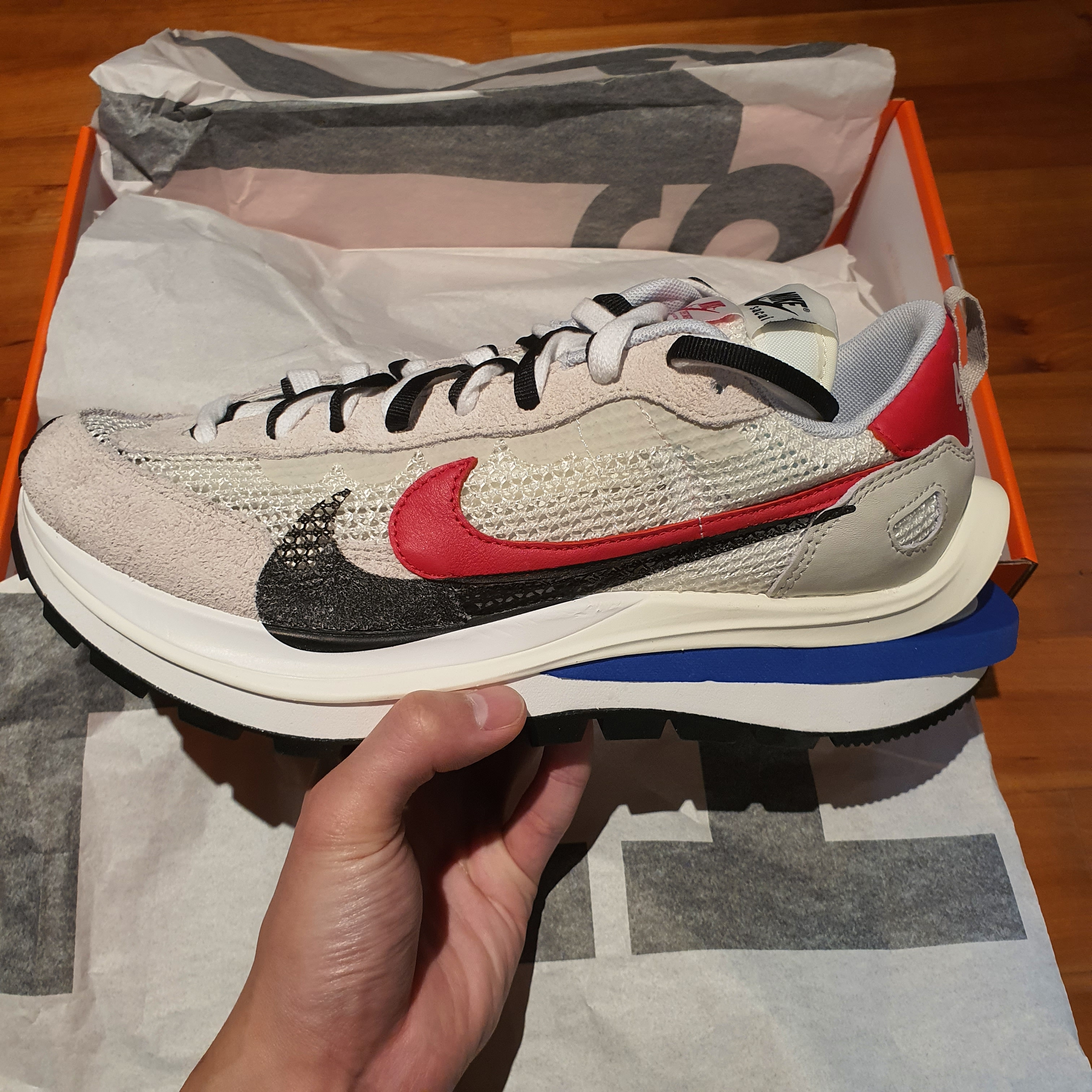 Nike x Sacai VaporWaffle Black White, Nike x Sacai VaporWaffle Royal Fuchsia 착용 스타일 - 2