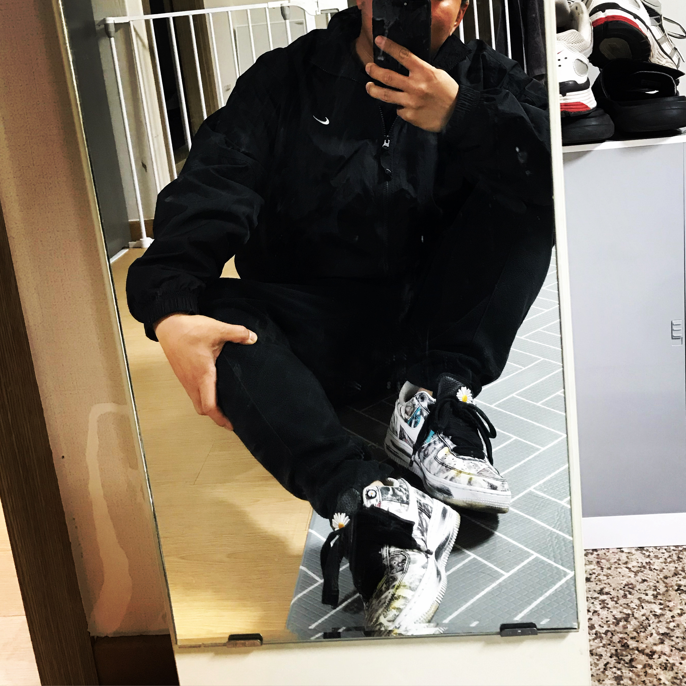 Nike x Peaceminusone Air Force 1 Low Para-Noise 착용 스타일