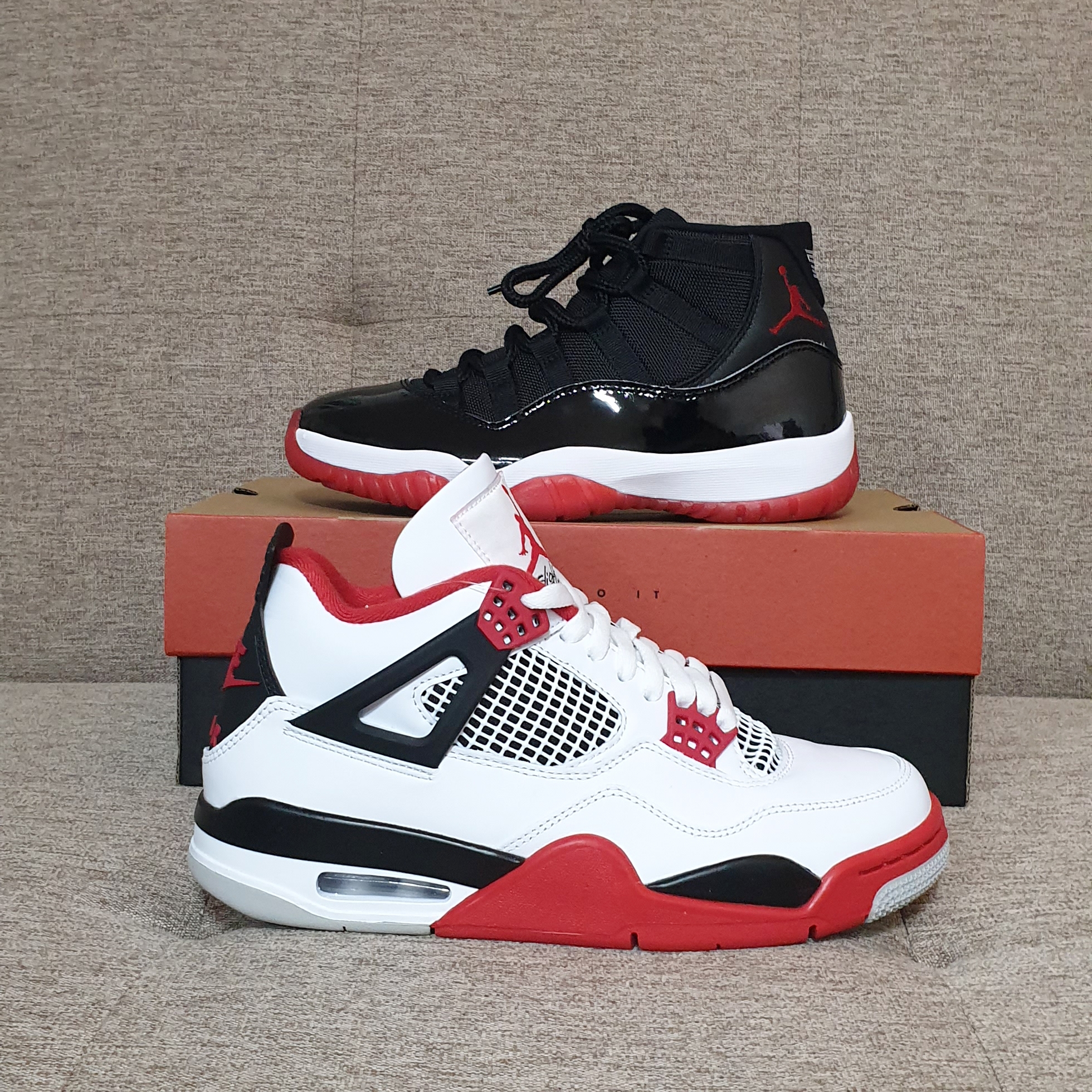 Jordan 11 Retro Bred 2019, Jordan 4 Retro OG Fire Red 2020 착용 스타일 - 1