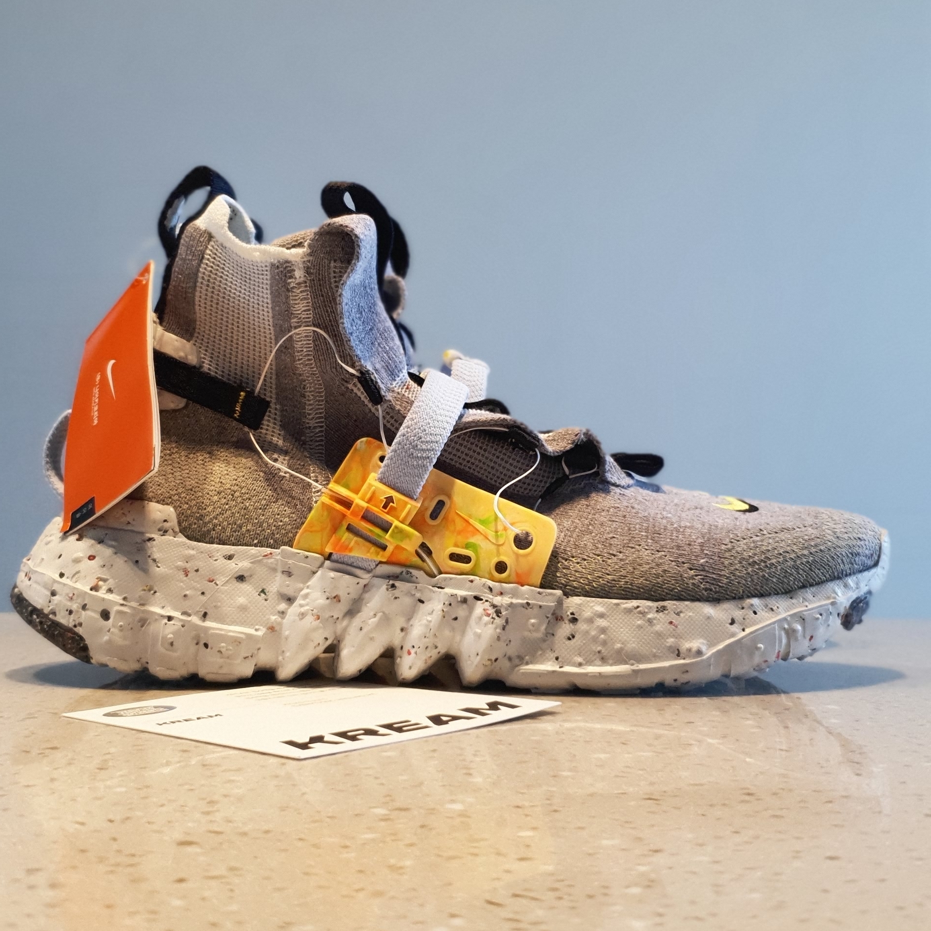 Nike Space Hippie 03 Volt 착용 스타일 - 3