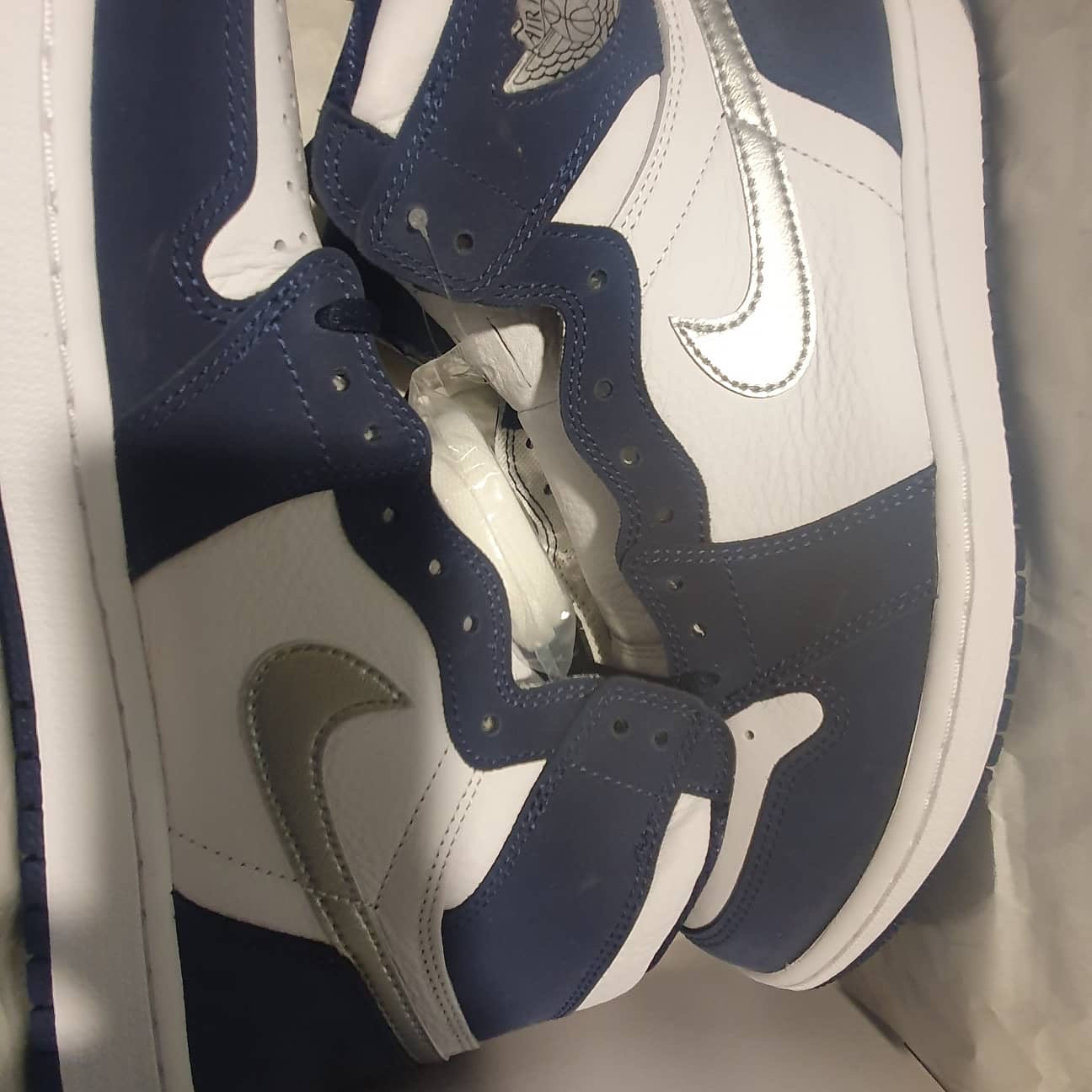 Jordan 1 Retro High OG CO.JP Midnight Navy 착용 스타일
