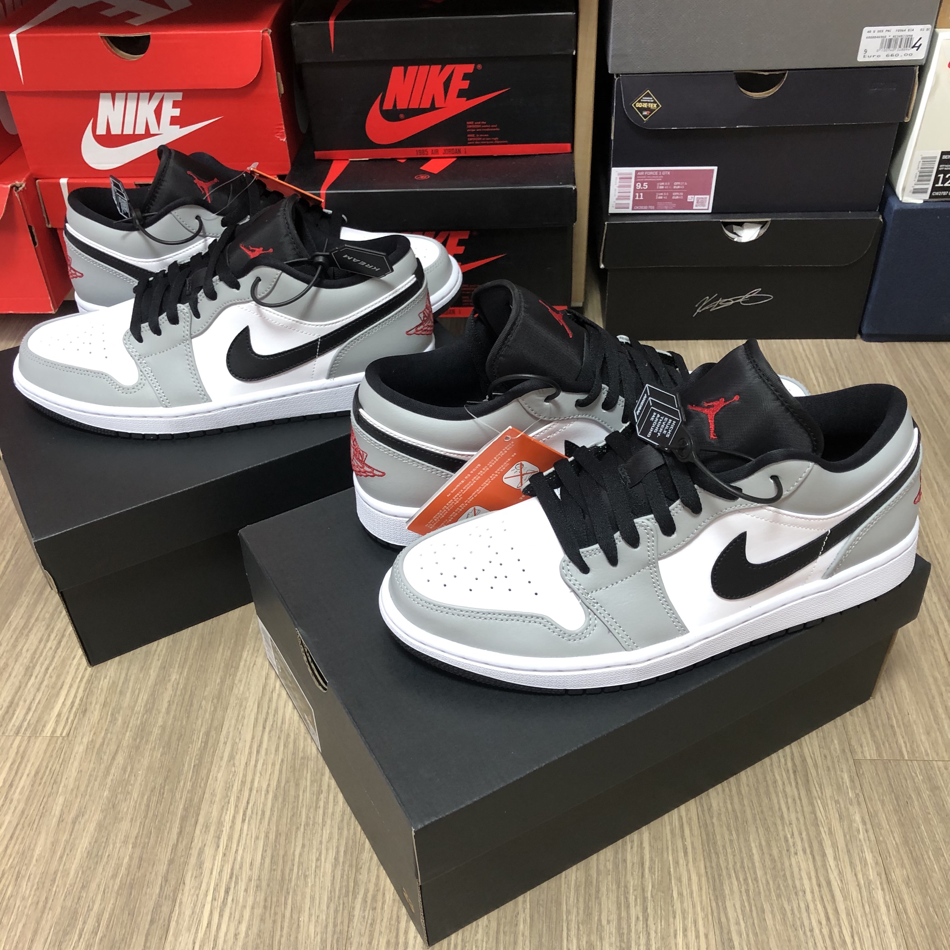 Jordan 1 Low Light Smoke Grey 착용 스타일