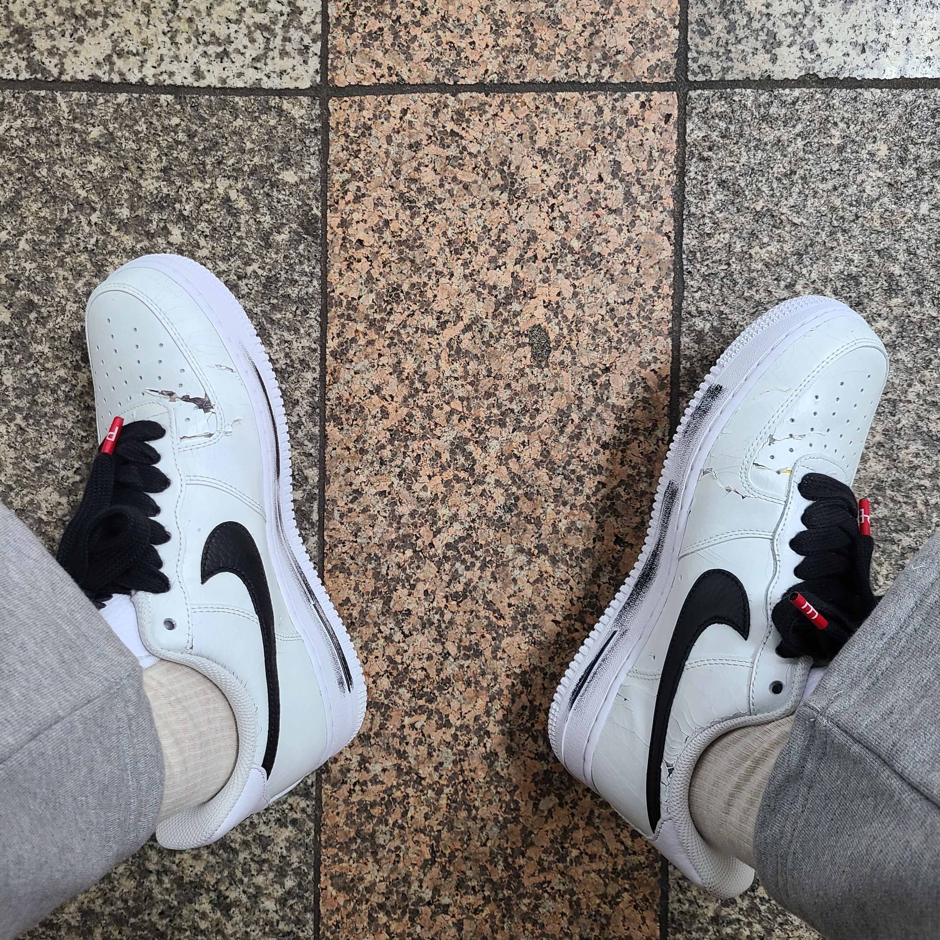 Nike x Peaceminusone Air Force 1 Low Para-Noise 2.0 착용 스타일 - 3