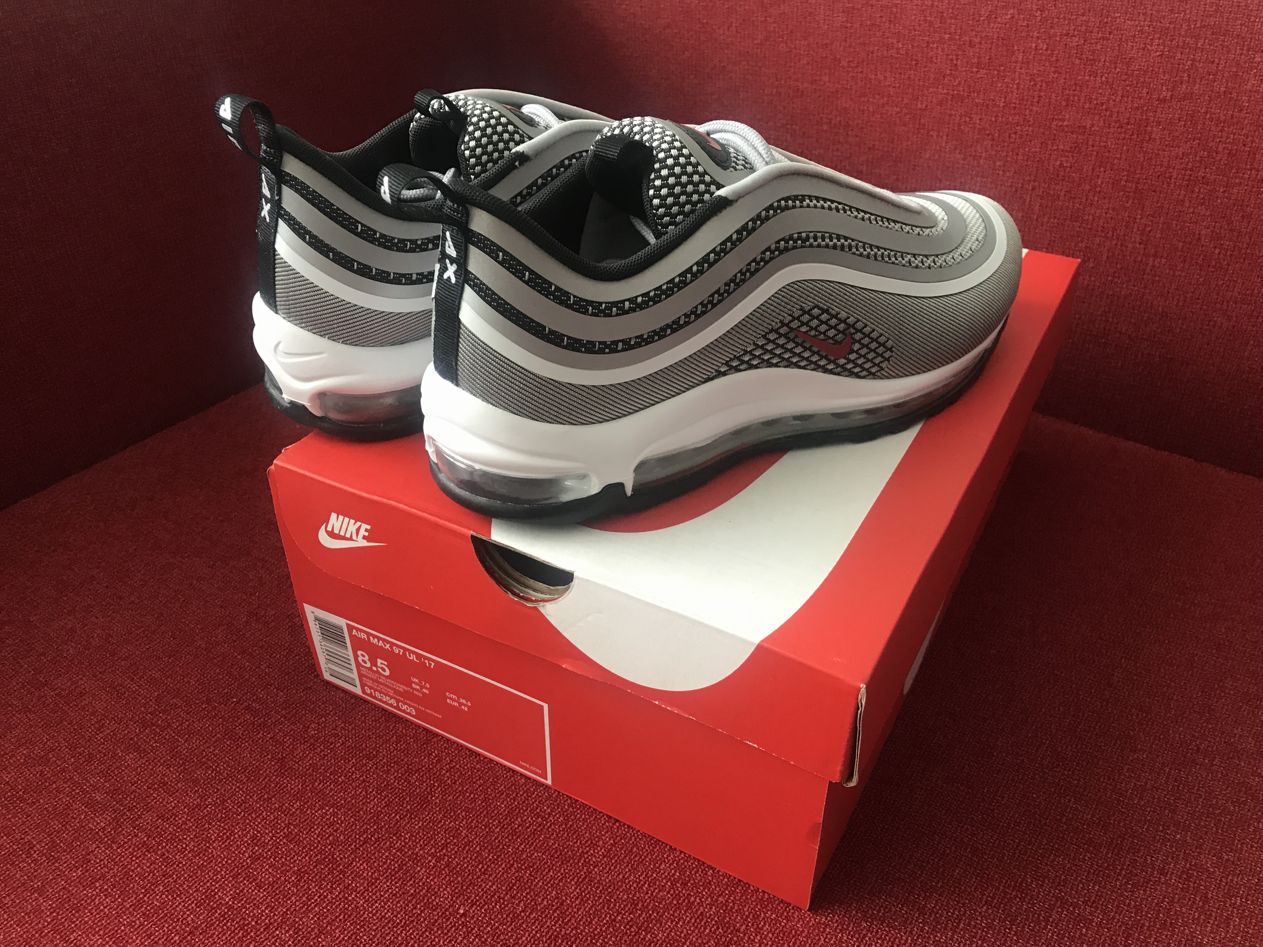 Nike Air Max 97 Ultra 17 Silver Bullet 착용 스타일 - 5