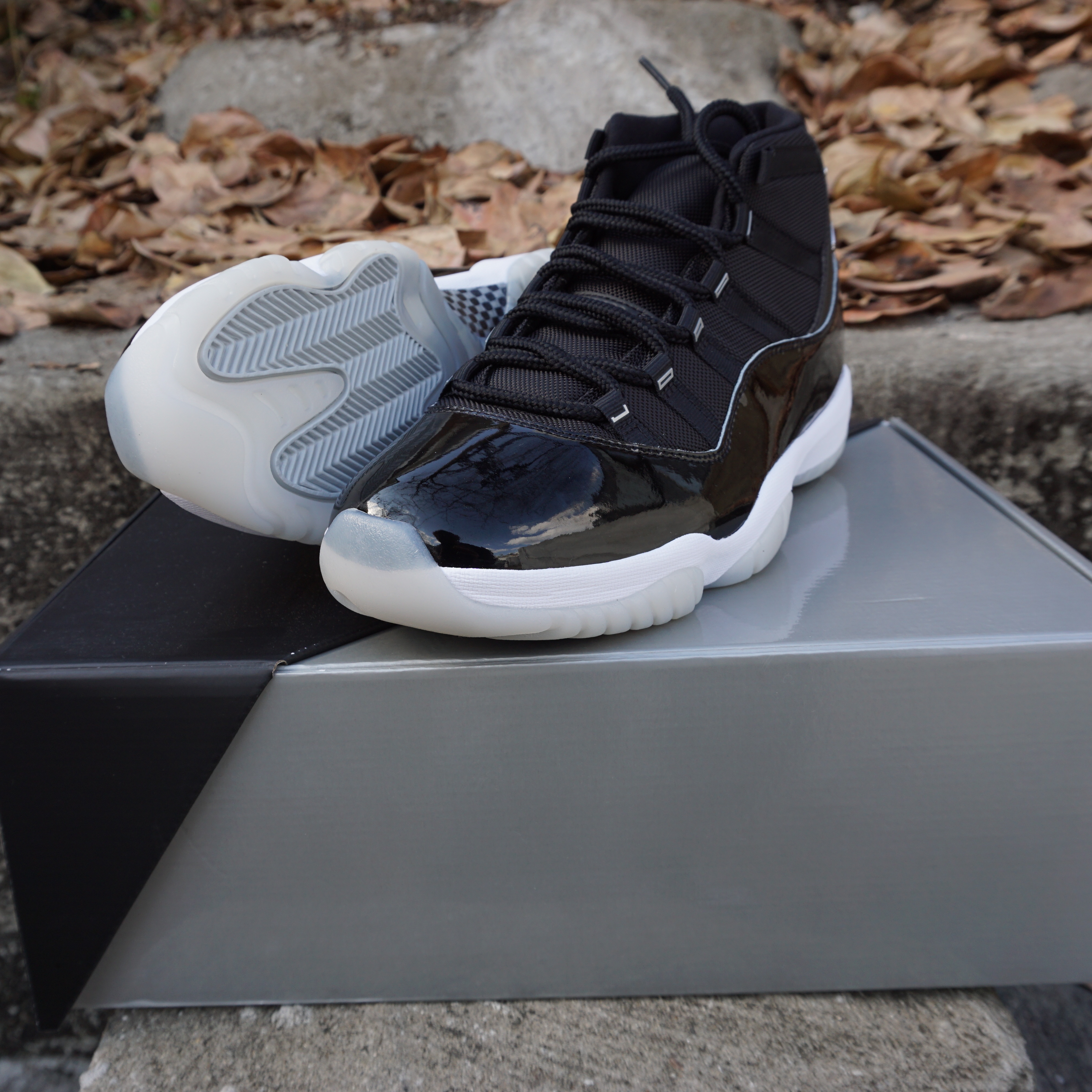 Jordan 11 Retro Jubilee 착용 스타일