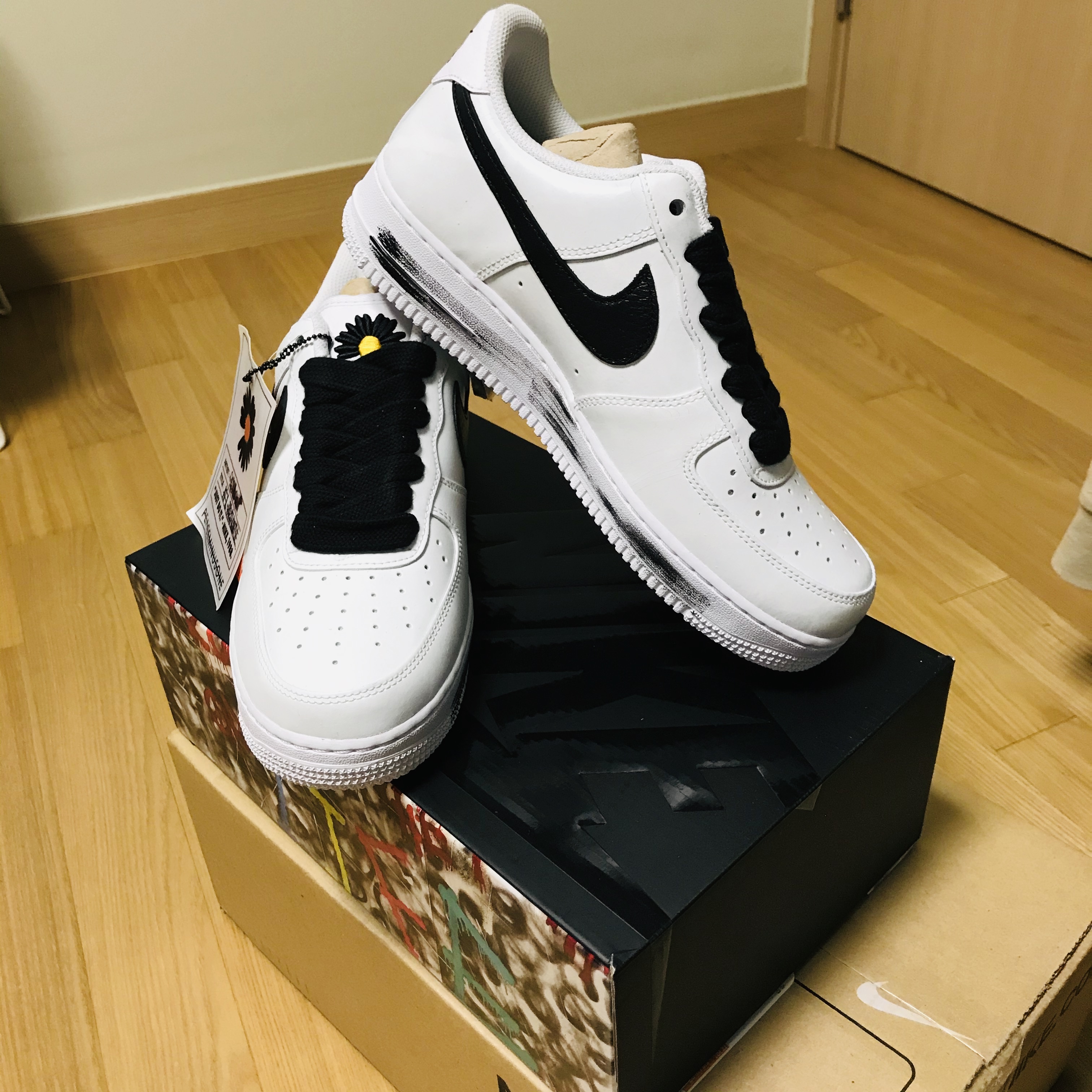 Nike x Peaceminusone Air Force 1 Low Para-Noise 2.0 착용 스타일 - 2