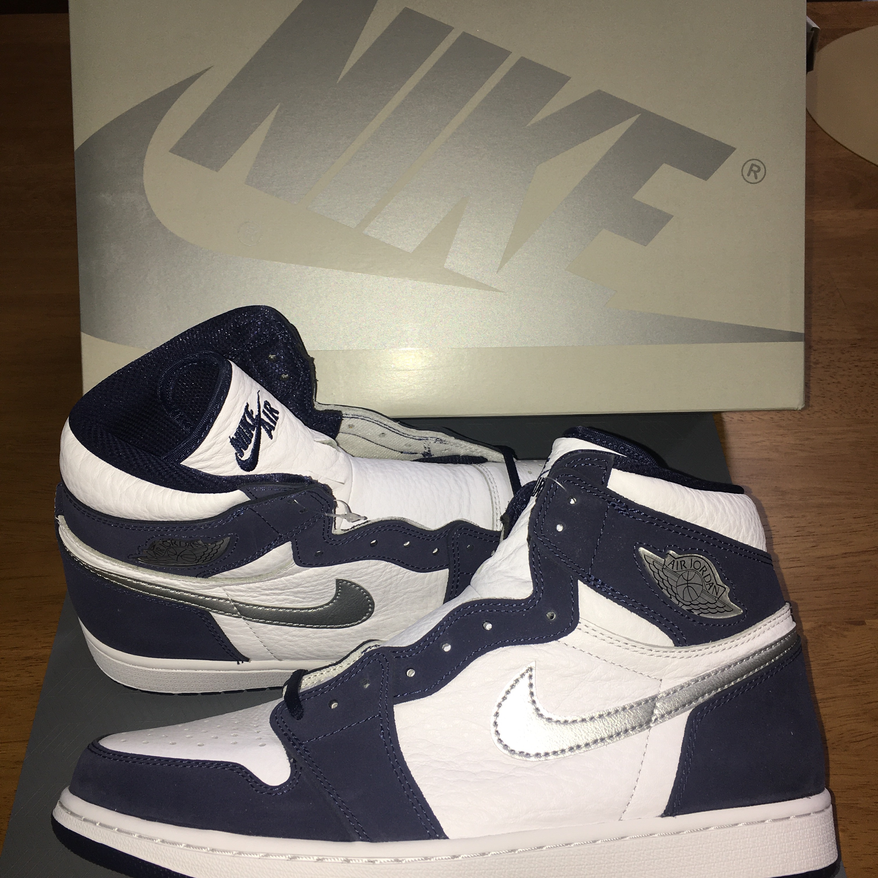 Jordan 1 Retro High OG CO.JP Midnight Navy 착용 스타일
