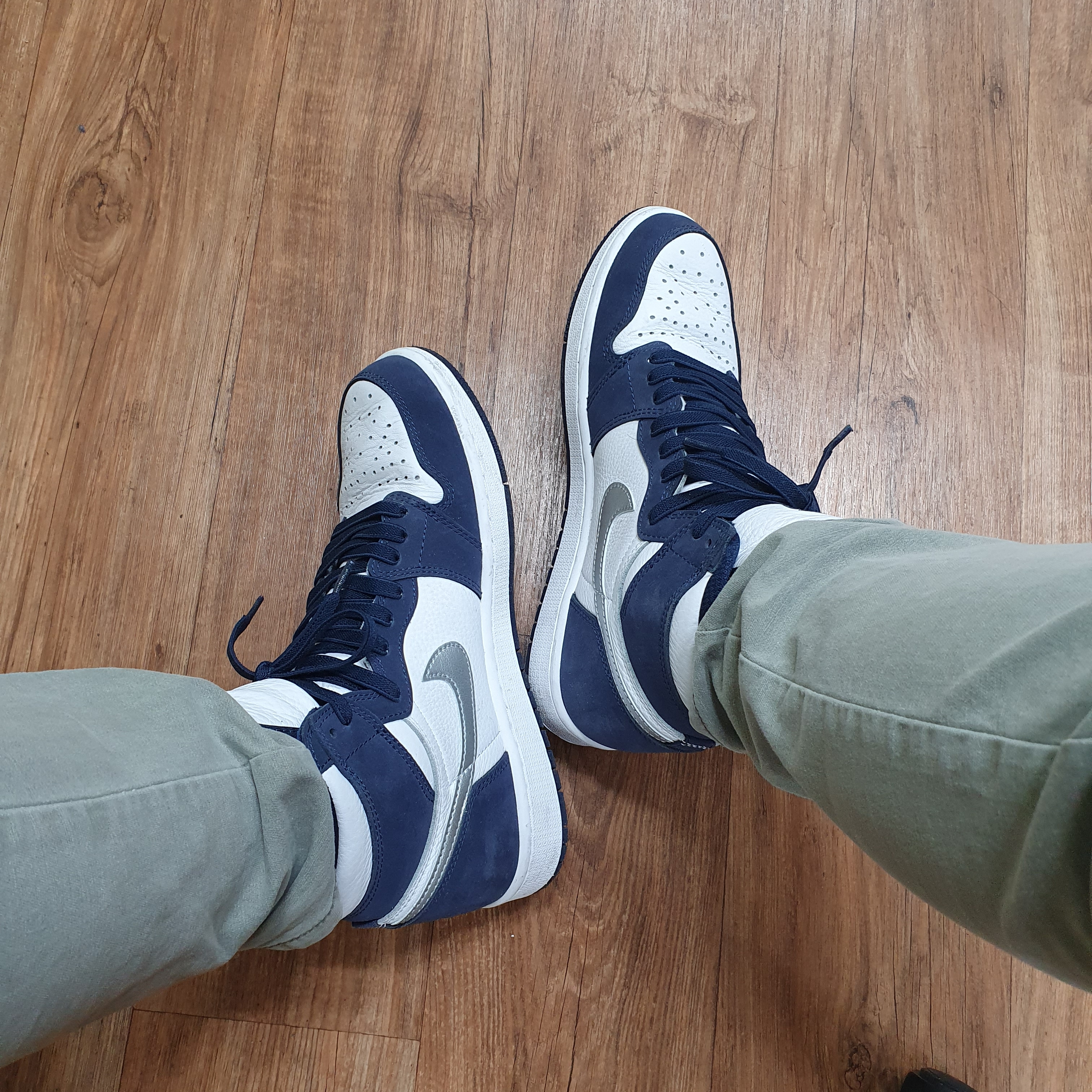 Jordan 1 Retro High OG CO.JP Midnight Navy 착용 스타일 - 2