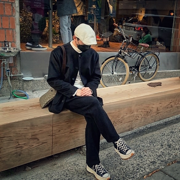 Converse x JW Anderson Run Star Hike Hi Black 착용 스타일 - 1