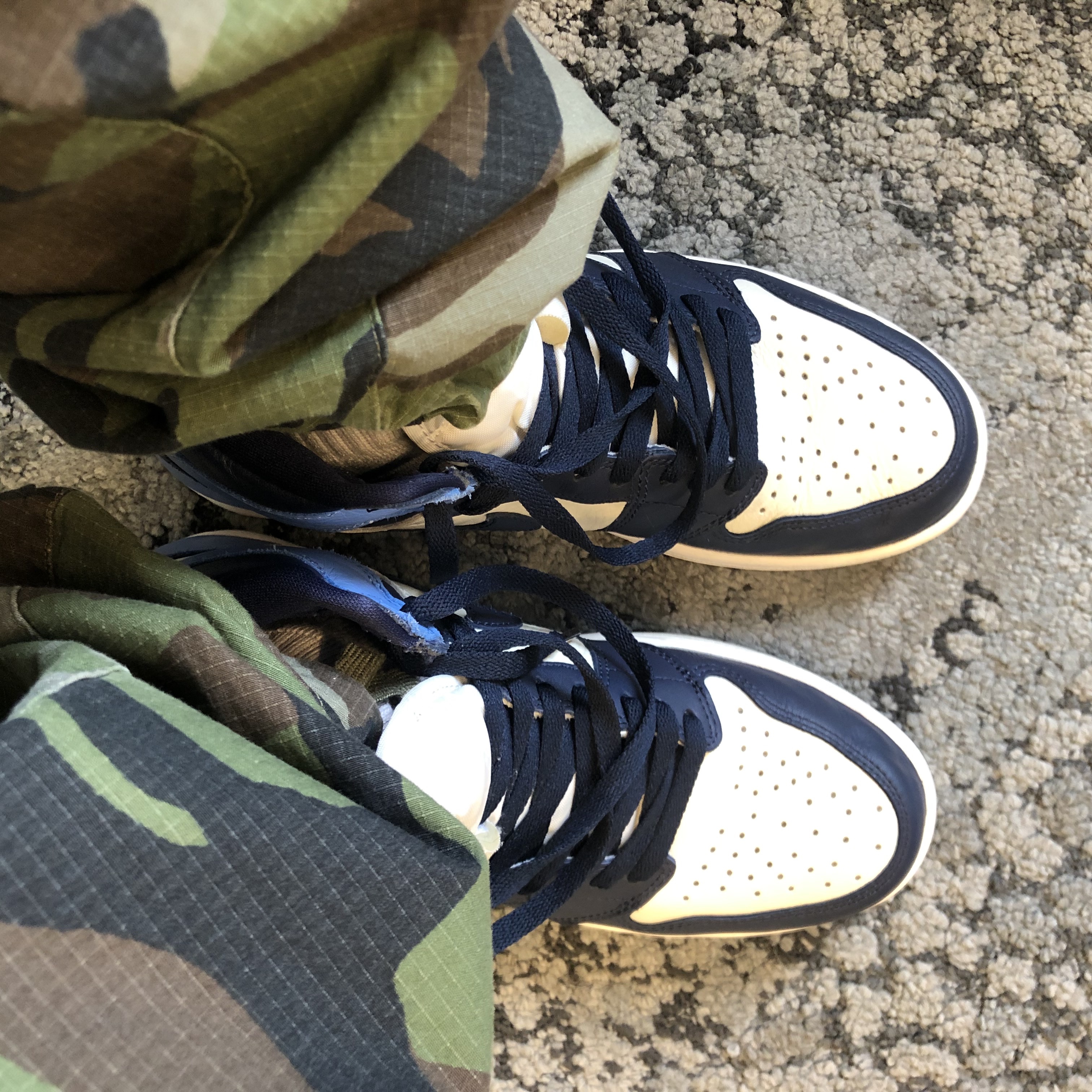 Jordan 1 Retro High Obsidian UNC 착용 스타일