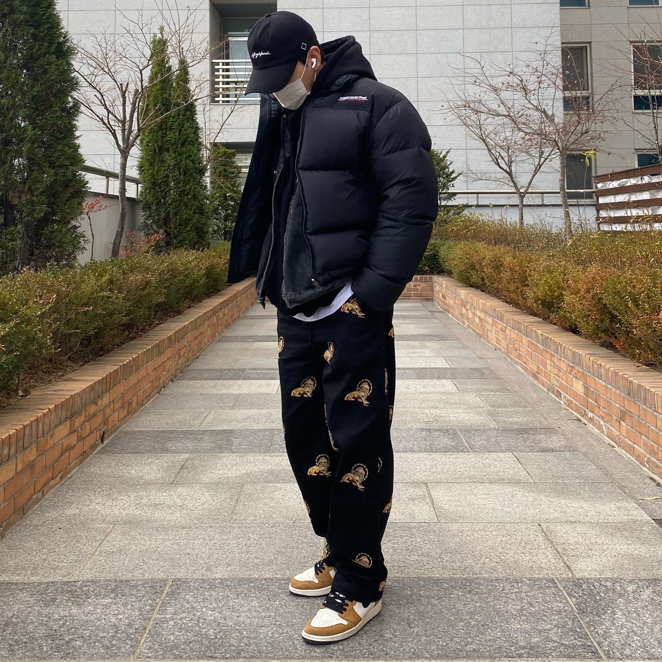 Jordan 1 Retro High Rookie of the Year 착용 스타일 - 1