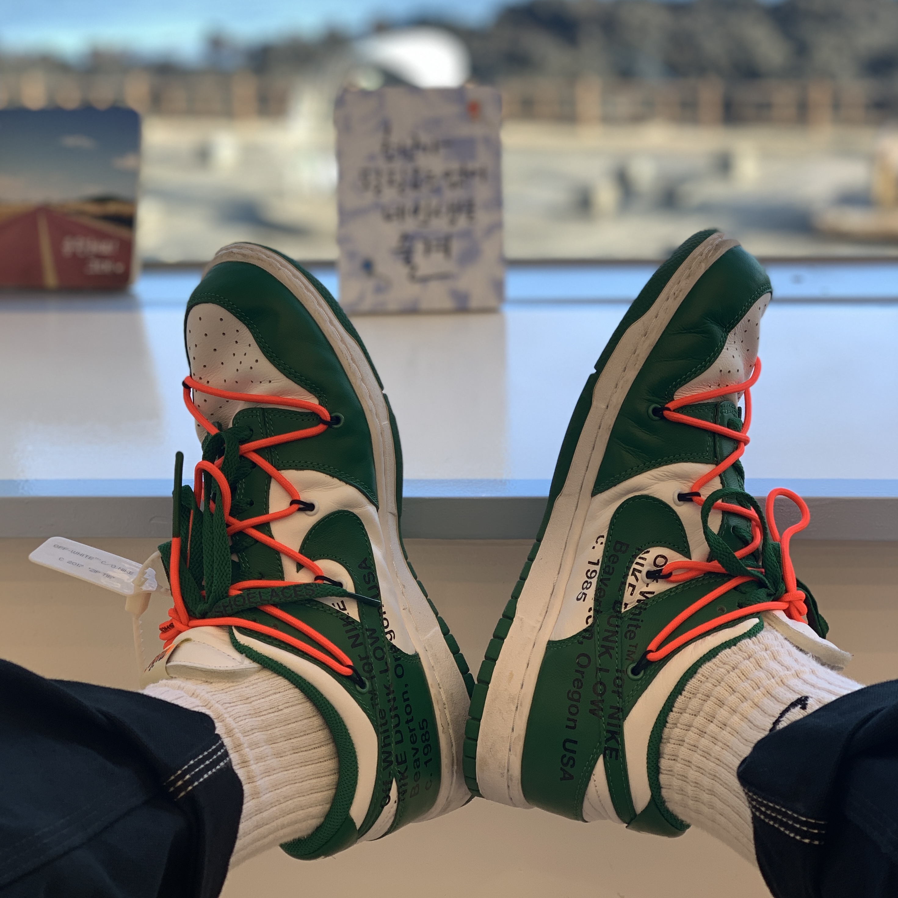 Nike x Off-White Dunk Low Pine Green 착용 스타일