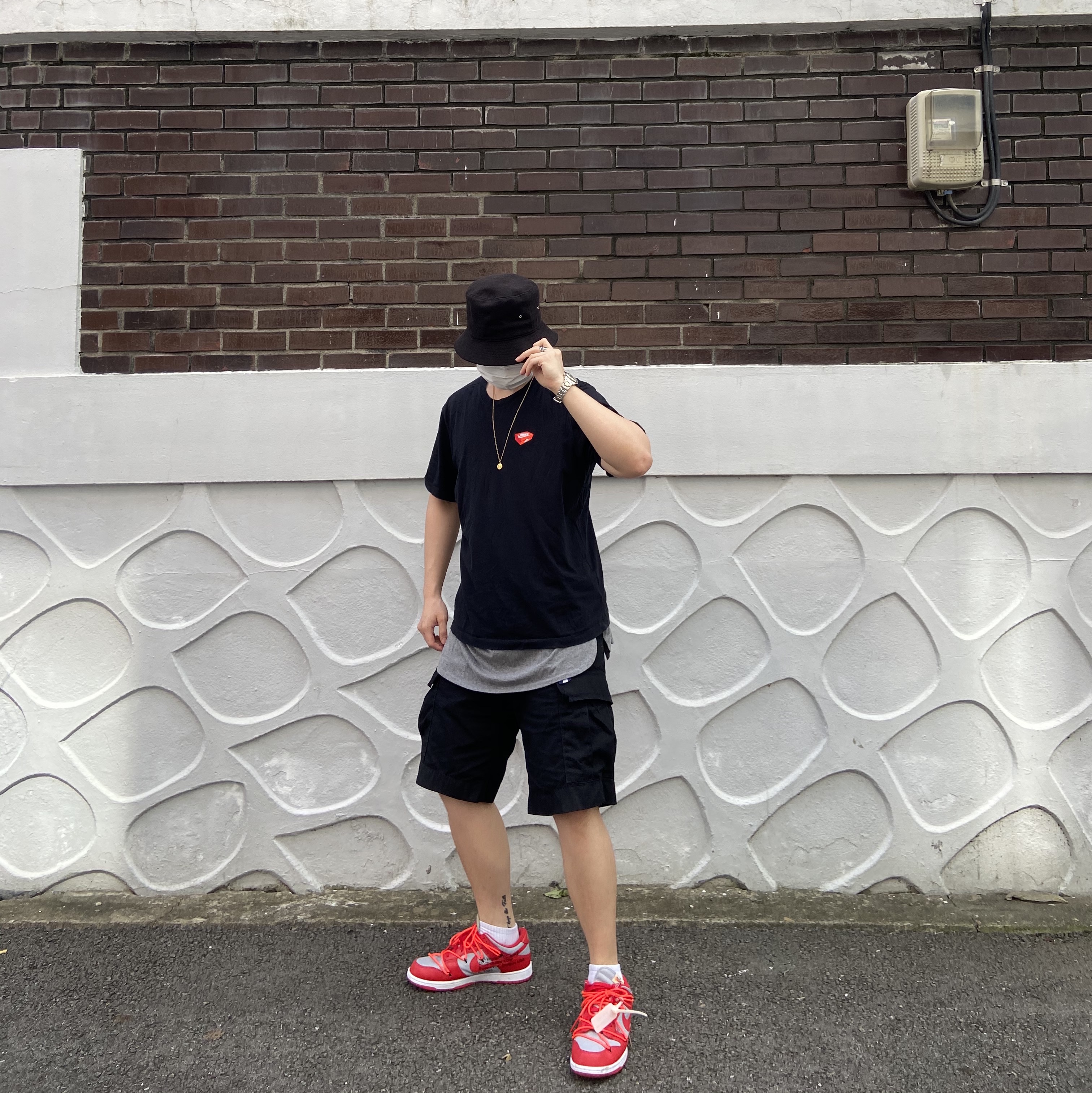 Nike x Off-White Dunk Low University Red 착용 스타일