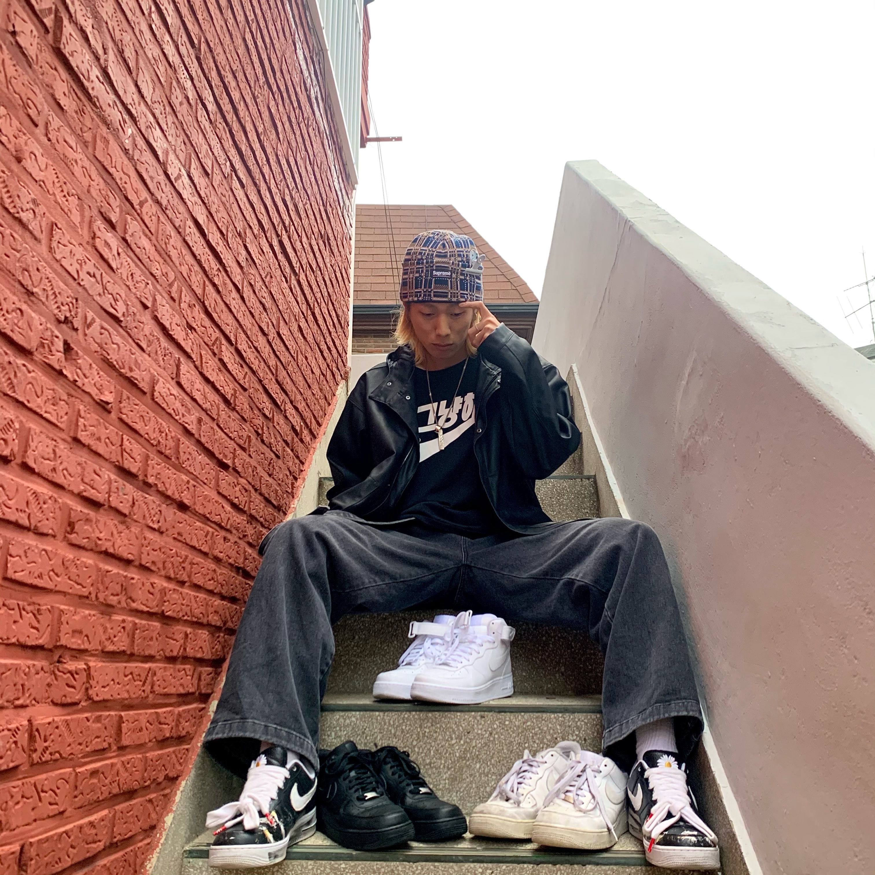 Nike x Peaceminusone Air Force 1 Low Para-Noise, Nike Air Force 1 '07 Low White 착용 스타일