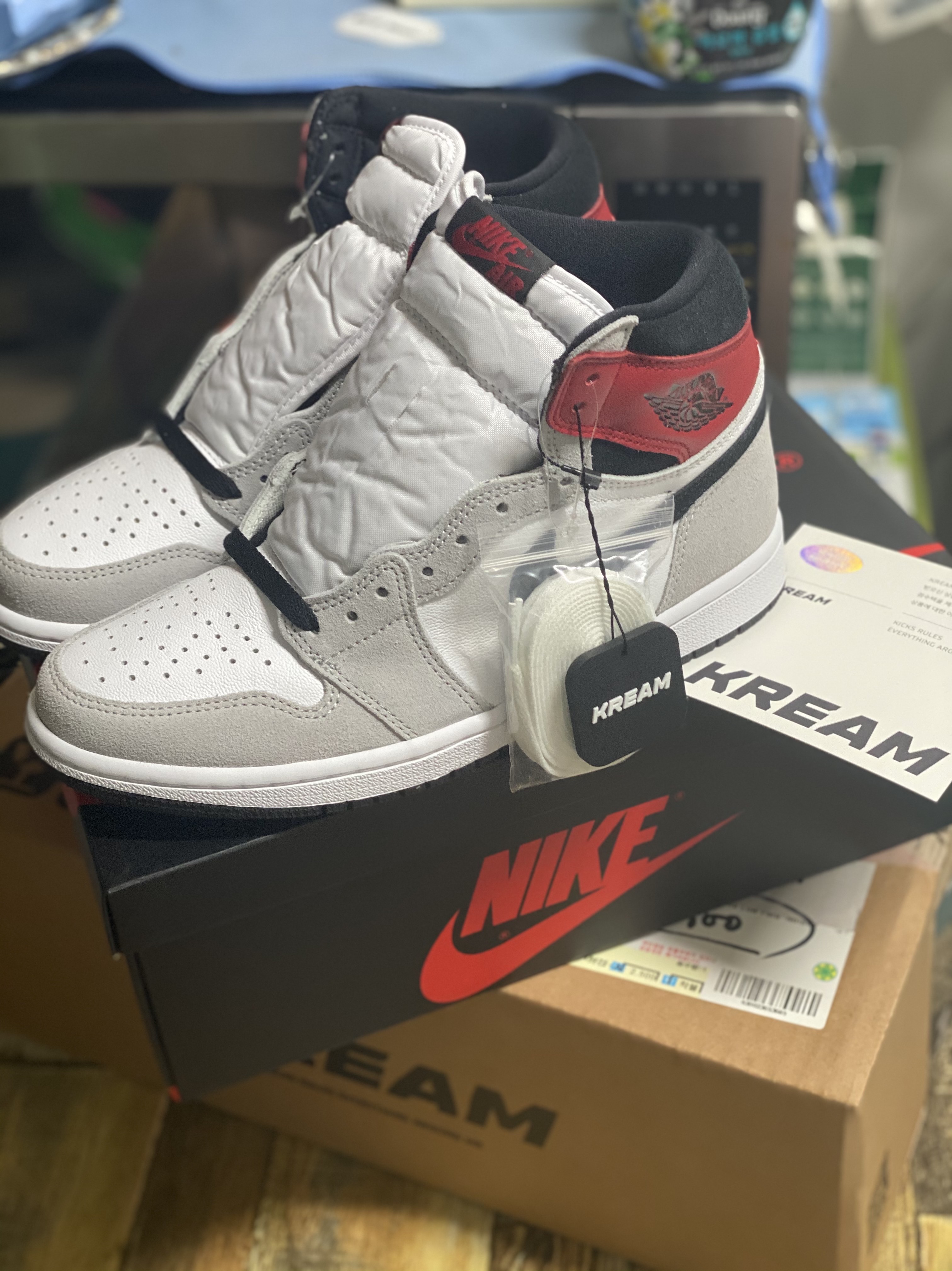 Jordan 1 Retro High OG Turbo Green, (GS) Jordan 1 Low Black Toe 착용 스타일 - 5