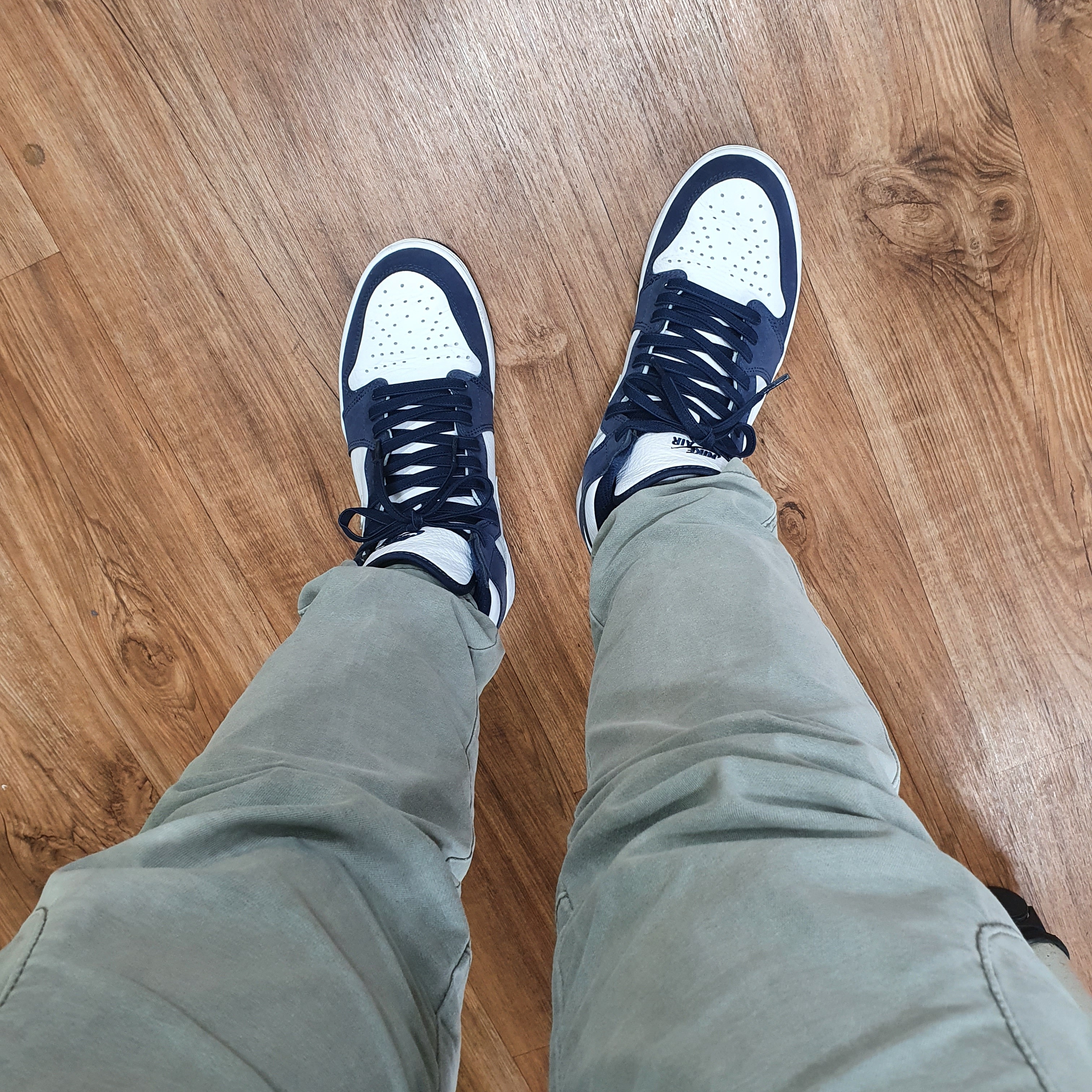 Jordan 1 Retro High OG CO.JP Midnight Navy 착용 스타일 - 1