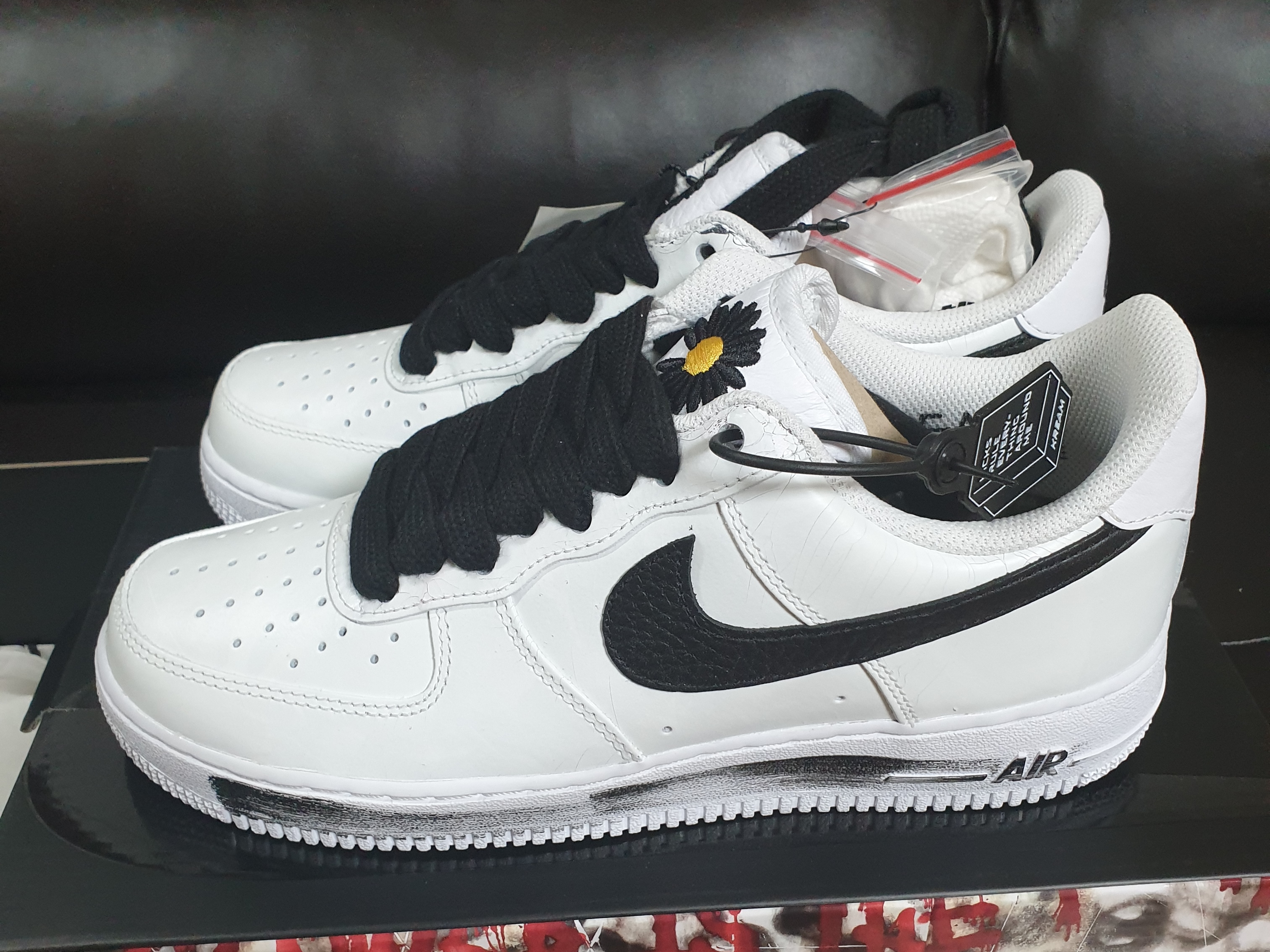 Jordan 1 x Travis Scott Retro High OG SP Mocha, Jordan 1 Retro High Game Royal 착용 스타일 - 5