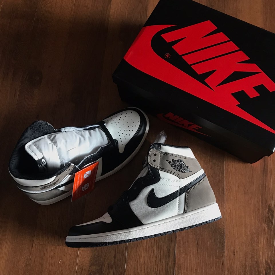 Jordan 1 Retro High OG Black Mocha 착용 스타일 - 2