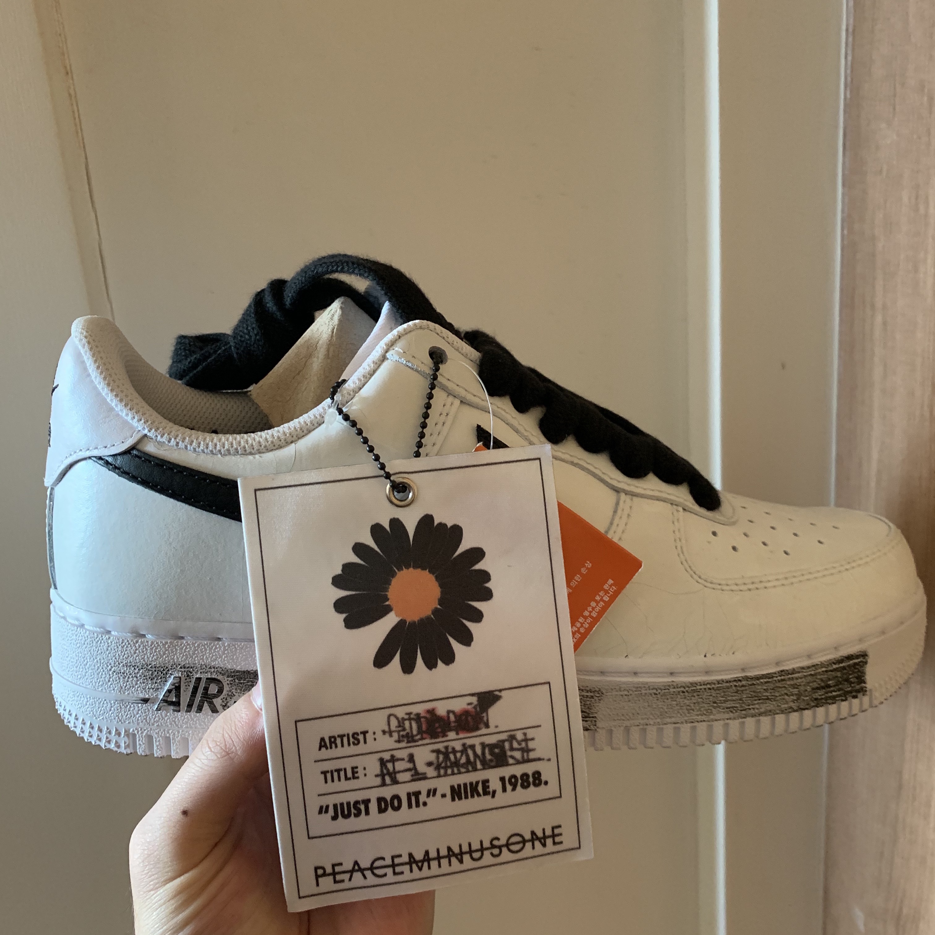 Nike x Peaceminusone Air Force 1 Low Para-Noise 2.0 착용 스타일 - 5