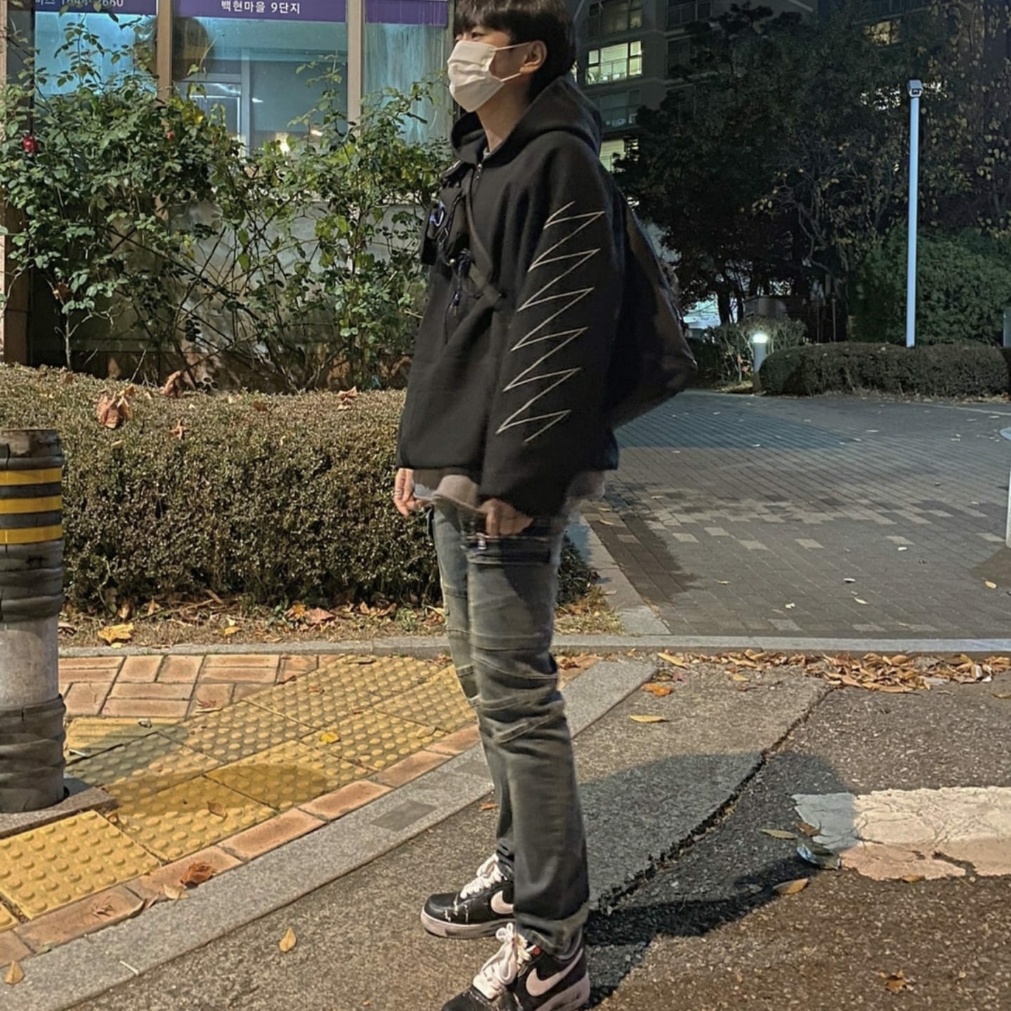 Nike x Peaceminusone Air Force 1 Low Para-Noise 착용 스타일