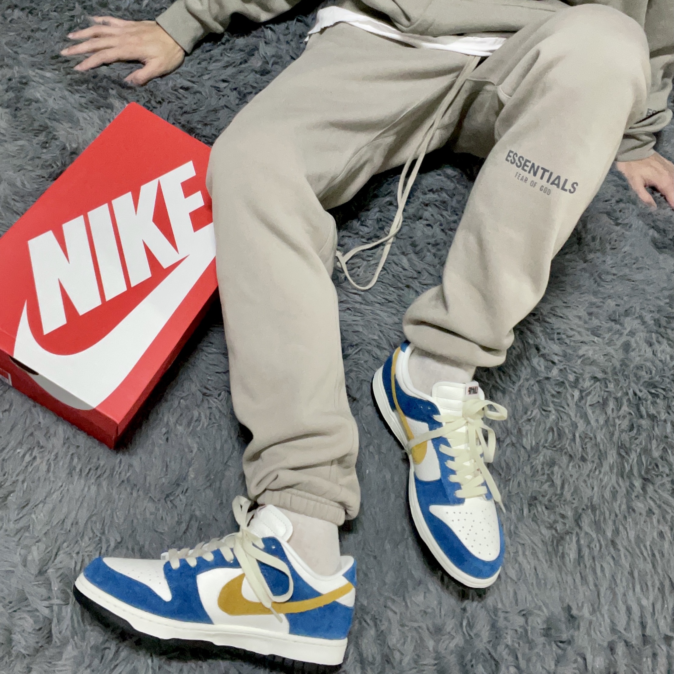 Nike x Kasina Dunk Low 80's Bus 착용 스타일