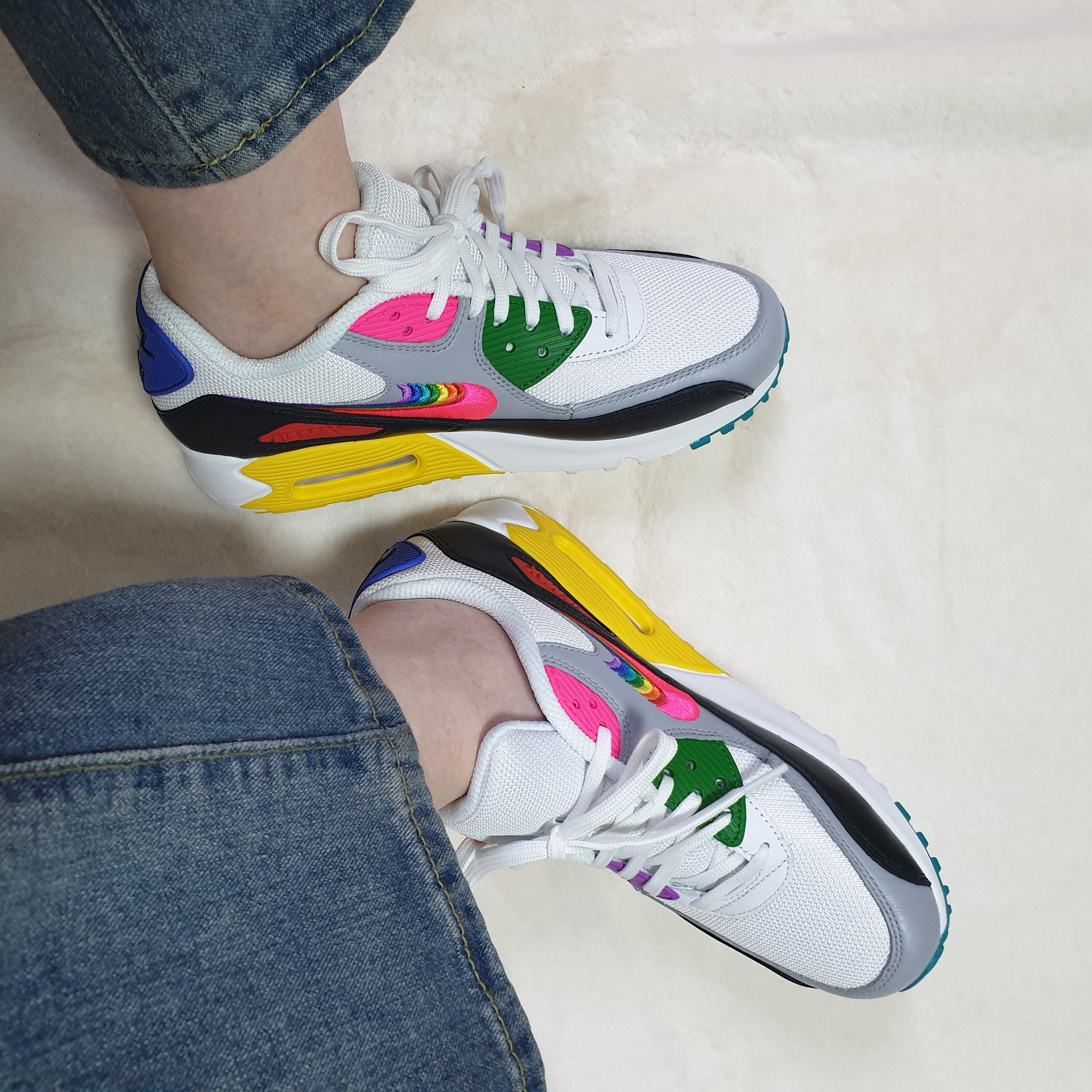 Nike Air Max 90 Be True 2019 착용 스타일
