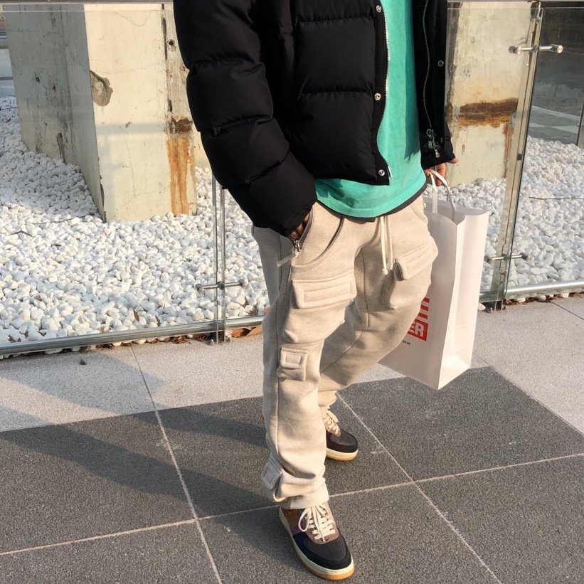 Nike x Travis Scott Air Force 1 Low Cactus Jack 착용 스타일