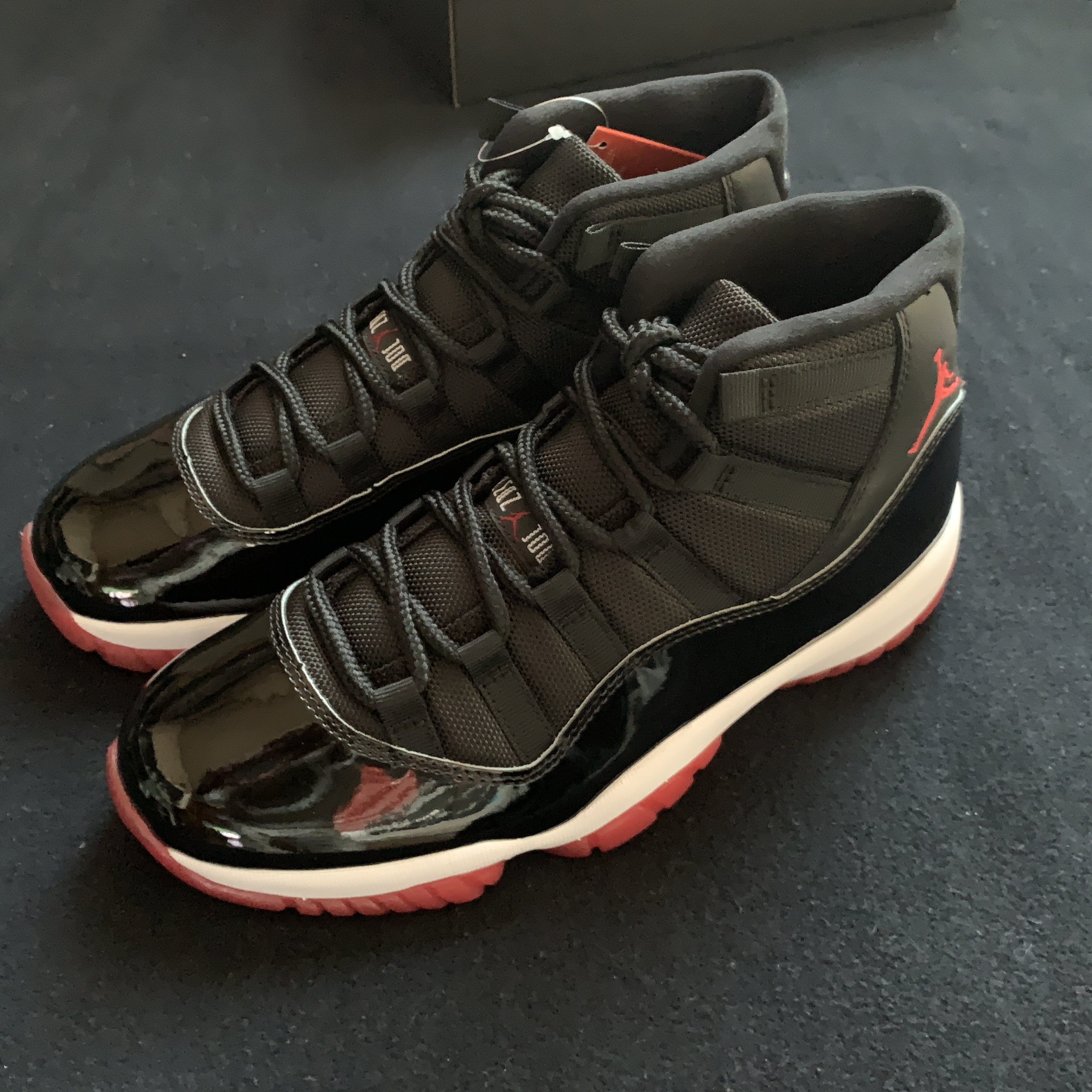 Jordan 11 Retro Bred 2019 착용 스타일 - 1