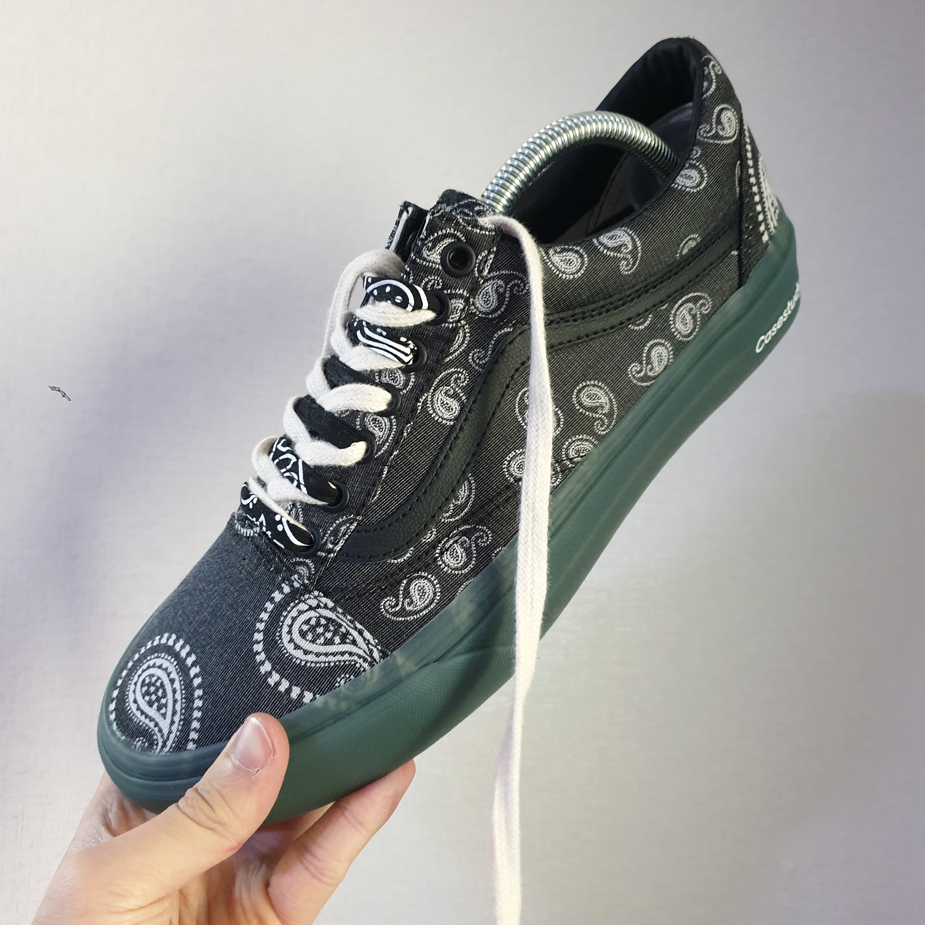 Vans Vault x Casestudy Old Skool LX Black 착용 스타일