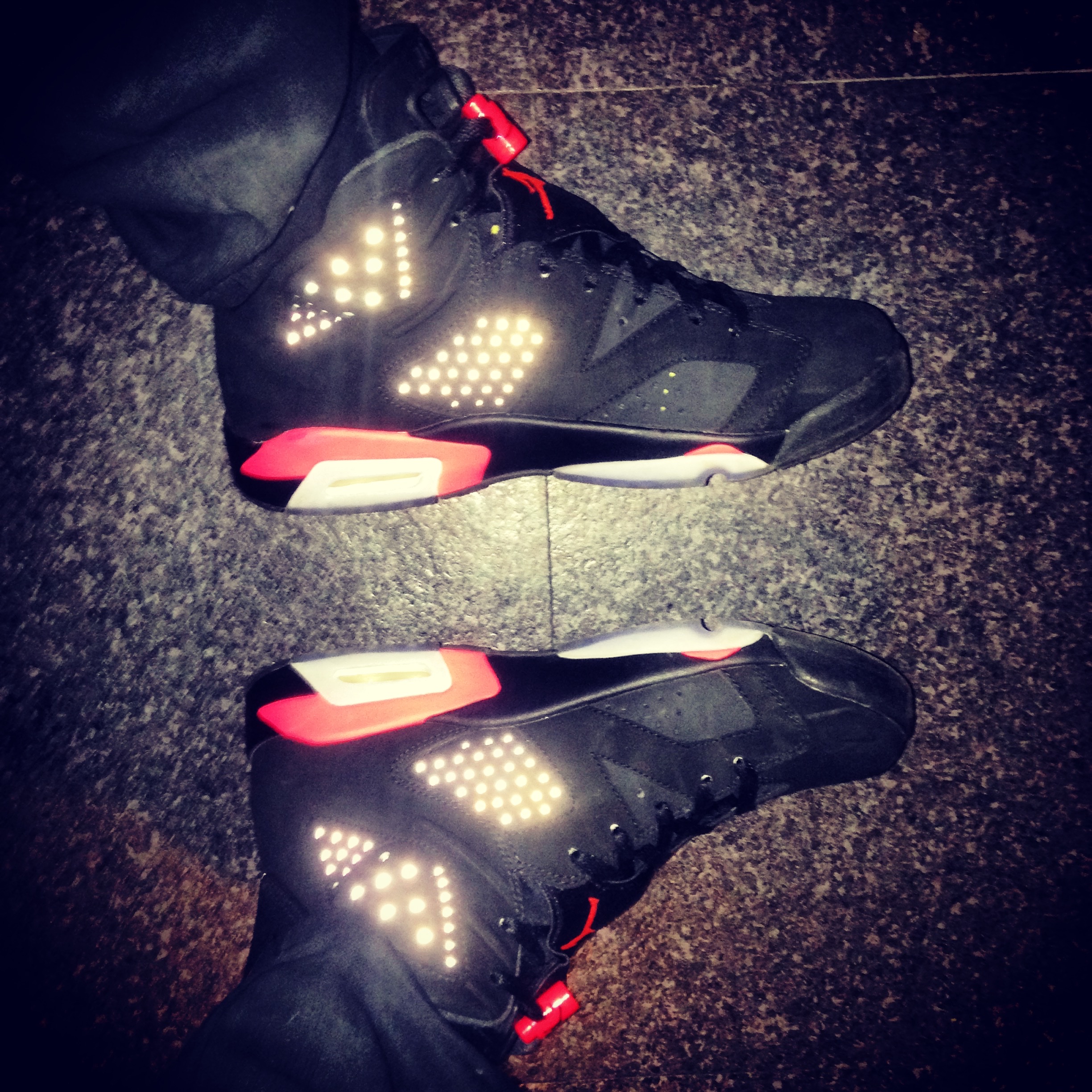 Jordan 6 Retro Infrared 2019 착용 스타일