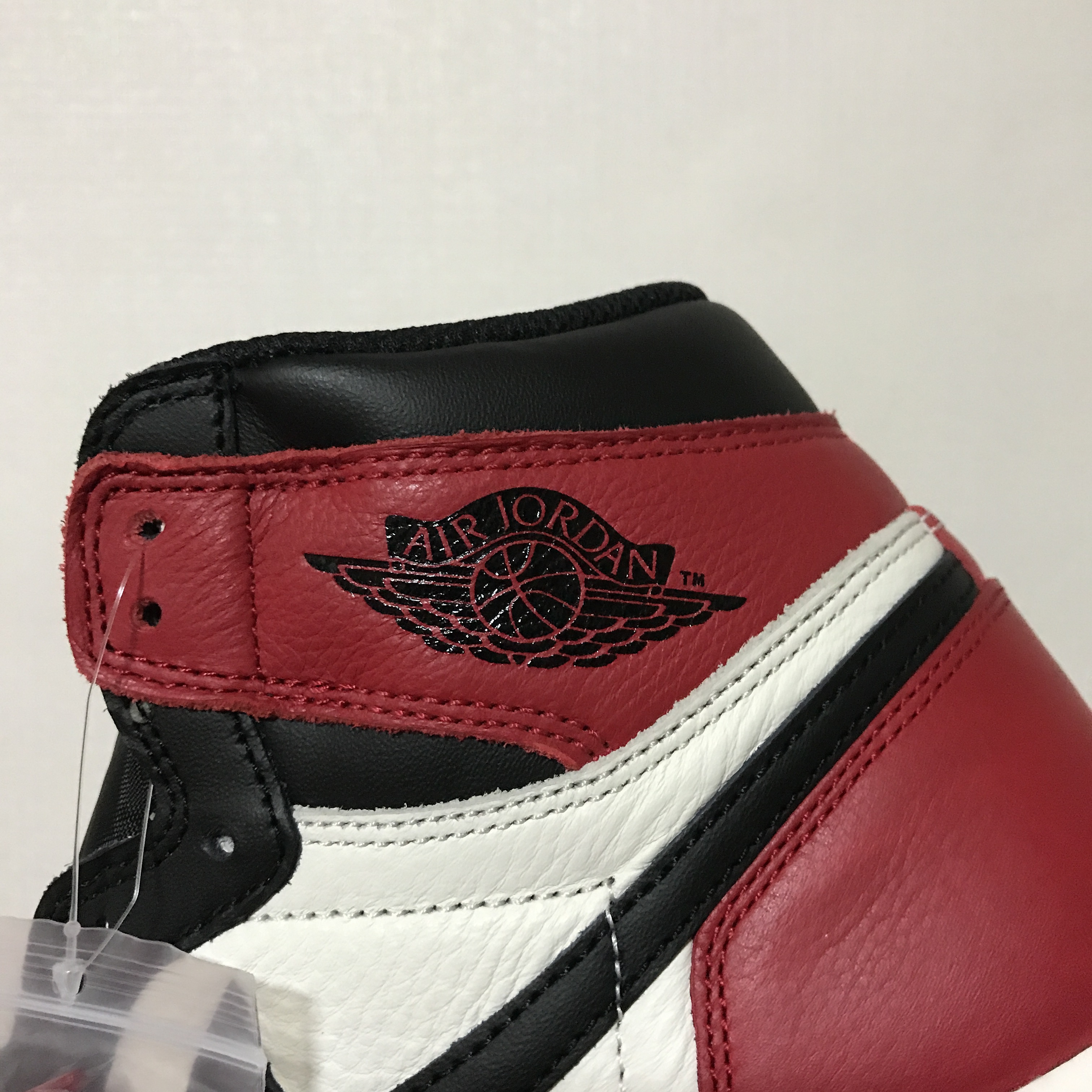 Jordan 1 Retro High OG Bred Toe 착용 스타일 - 2