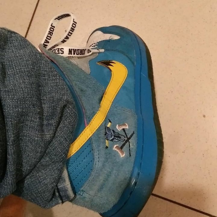 Nike Dunk SB High Familia Blue 착용 스타일 - 2